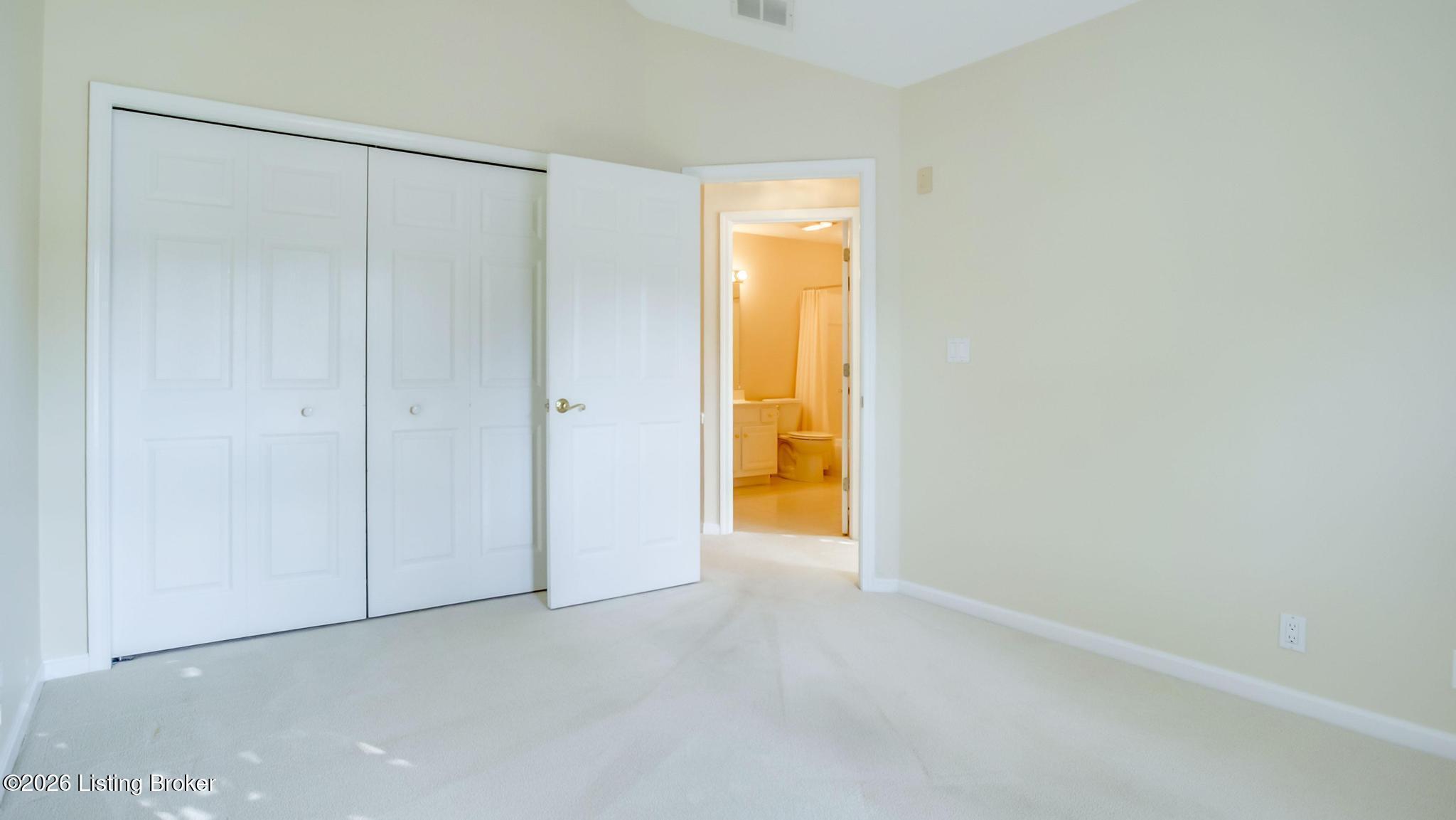 8228 St Andrews Village Dr
