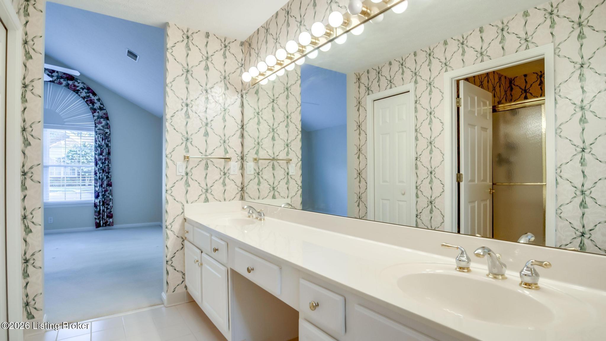 8228 St Andrews Village Dr