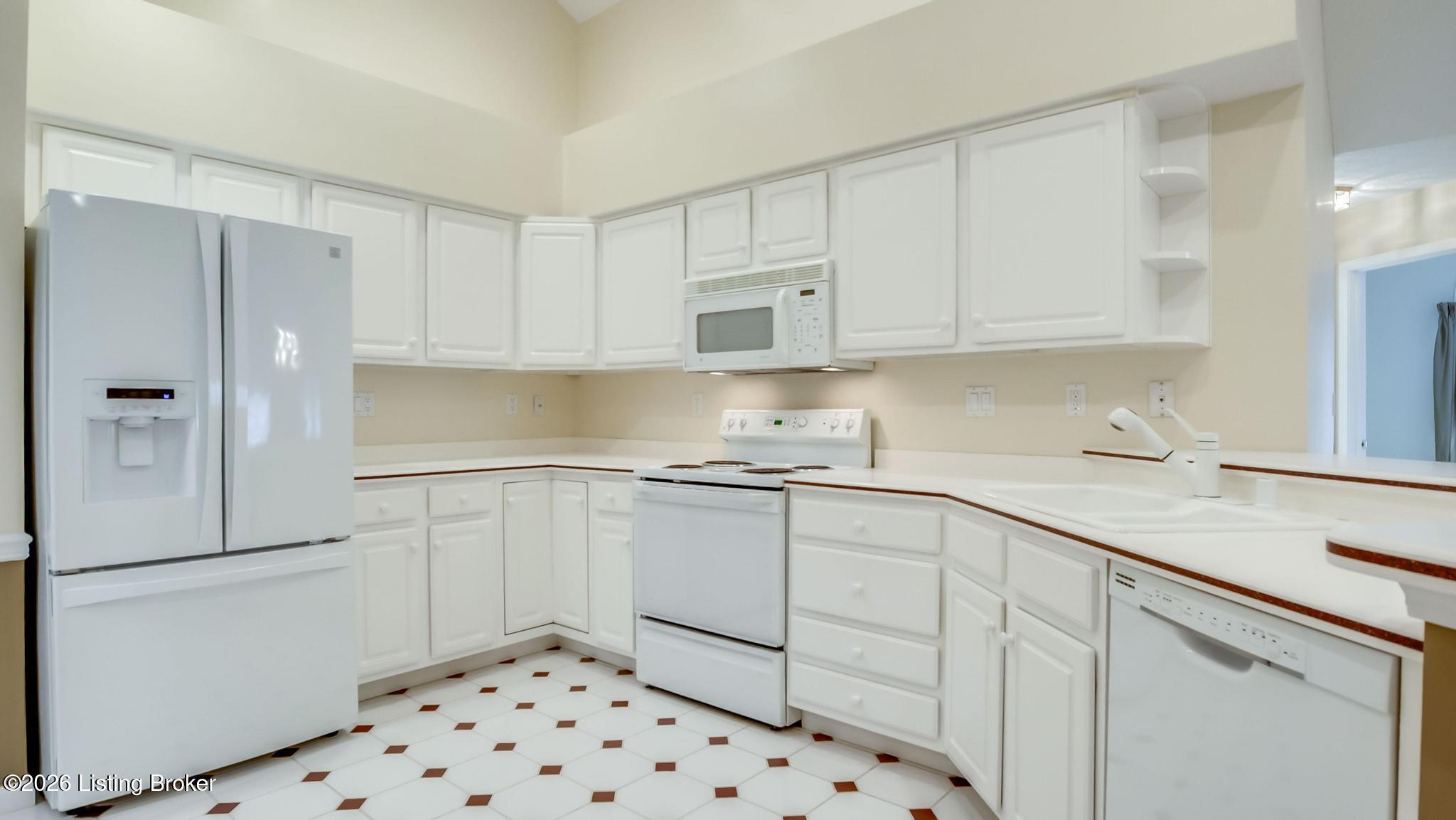 8228 St Andrews Village Dr