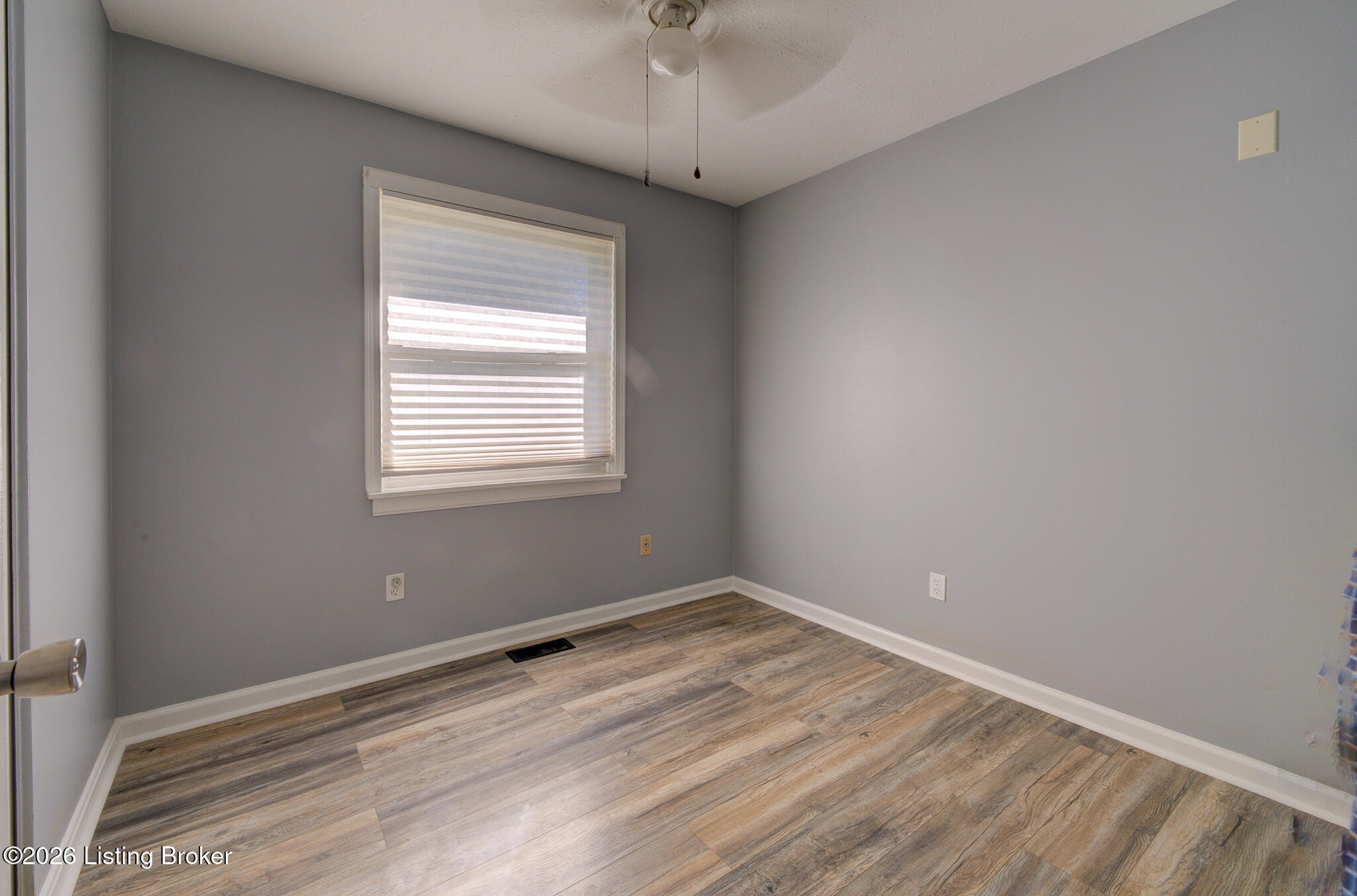 5411 Alicante Ln