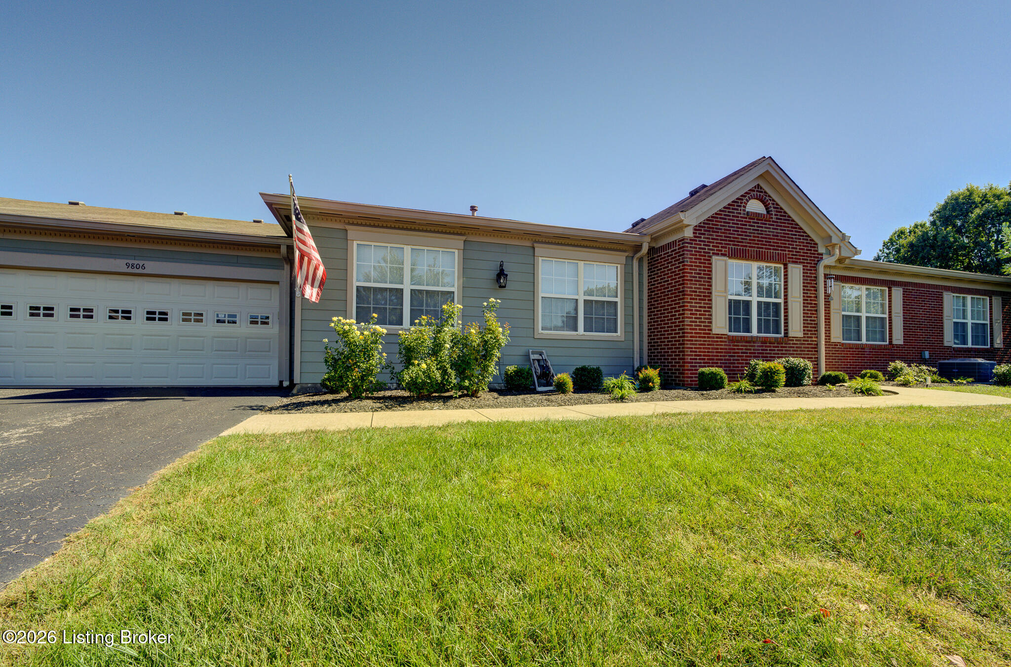 9806 Newquay Cir
