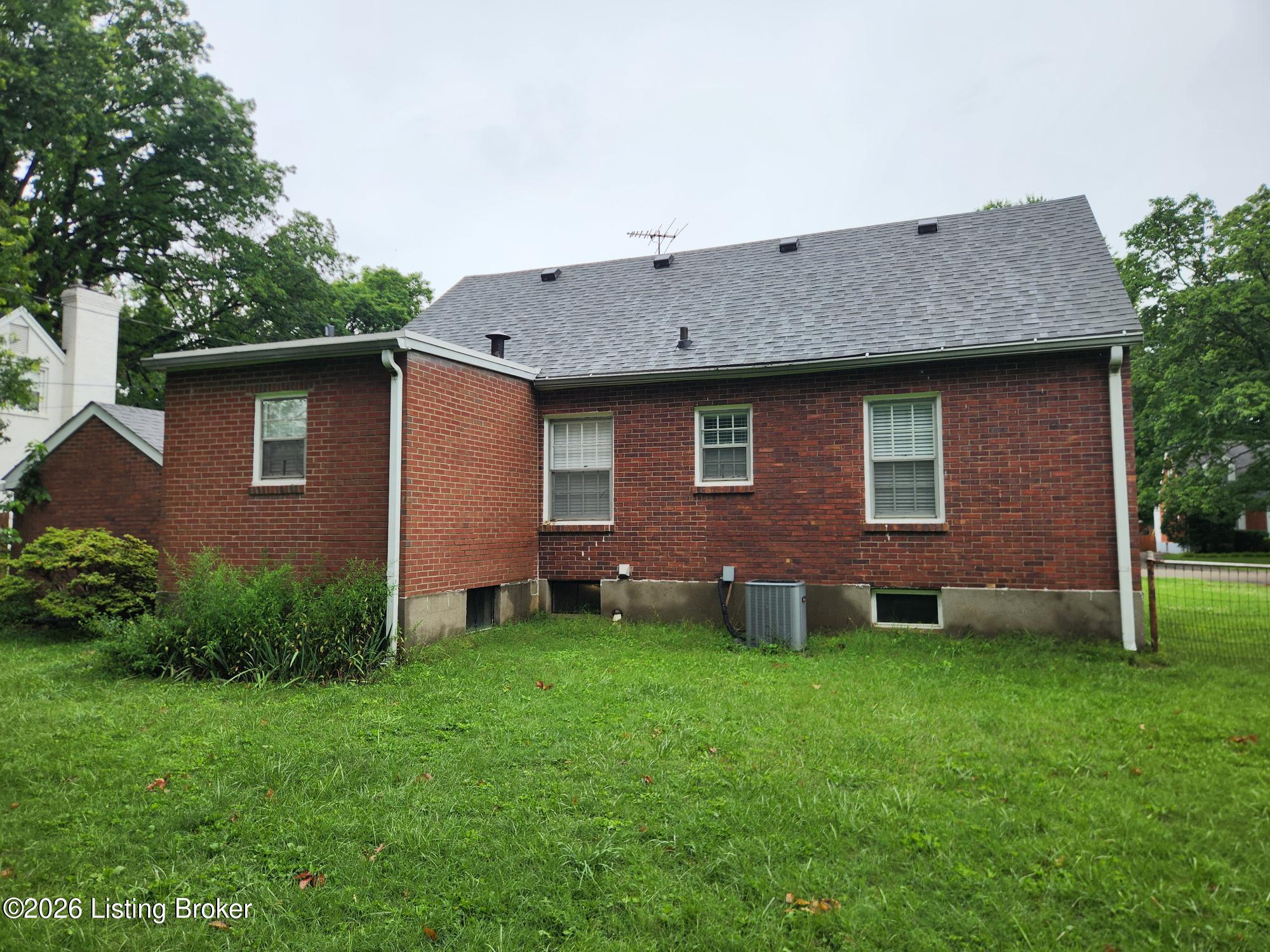 316 Monohan Dr