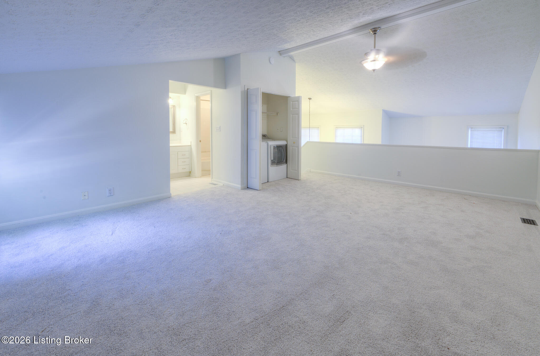 715 Yorkwood Pl