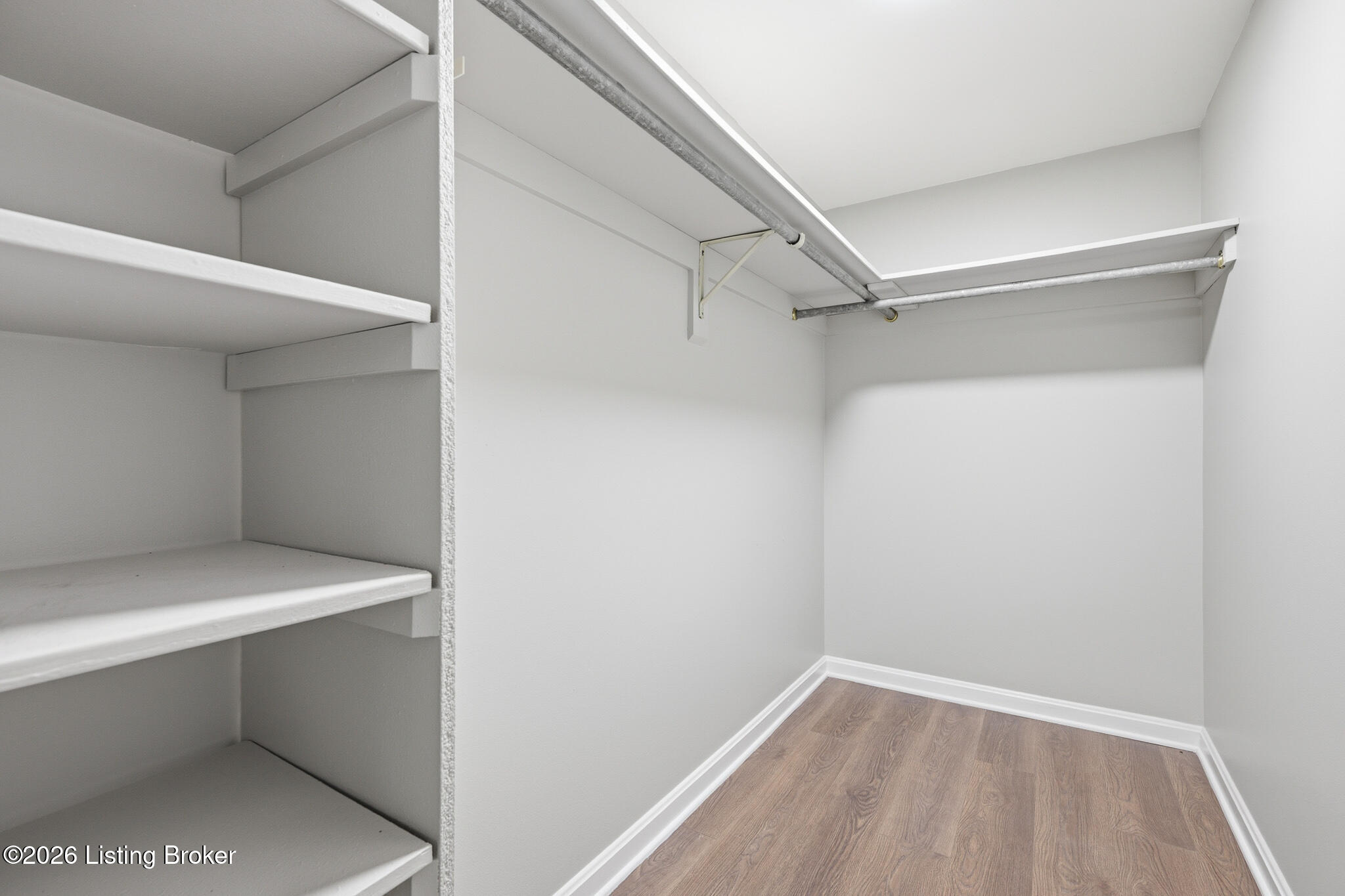 4001 Stoneview Dr Unit 2