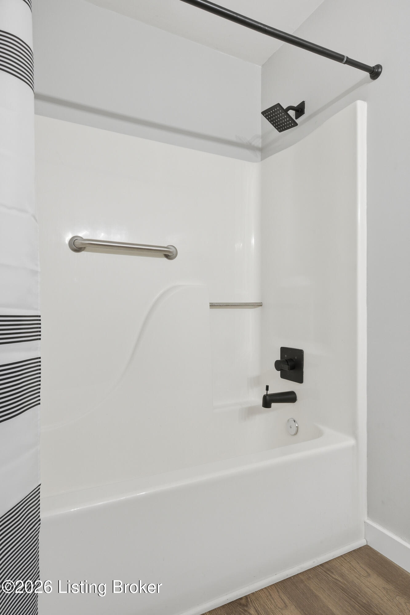 4001 Stoneview Dr Unit 2