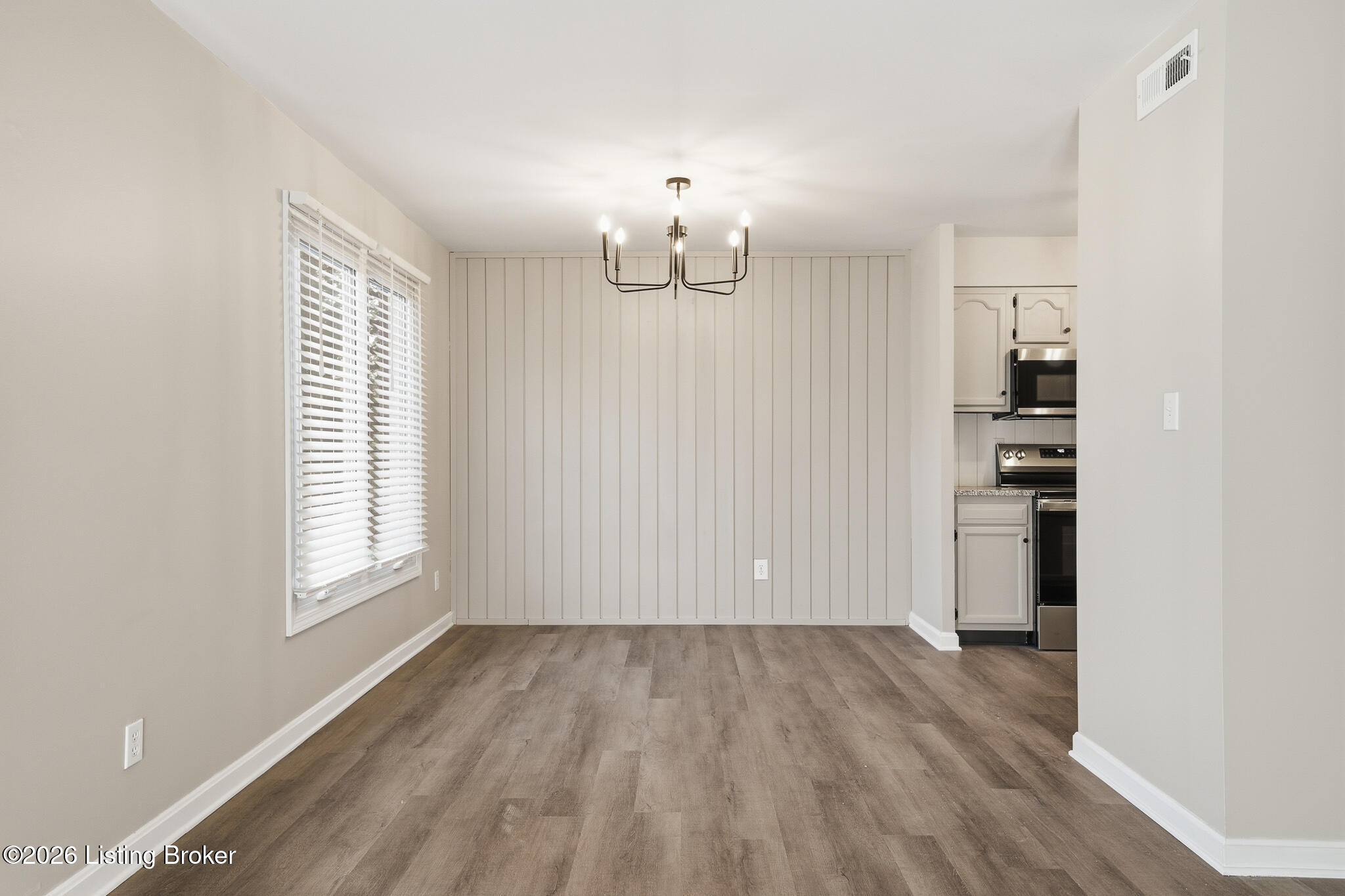 4001 Stoneview Dr Unit 2