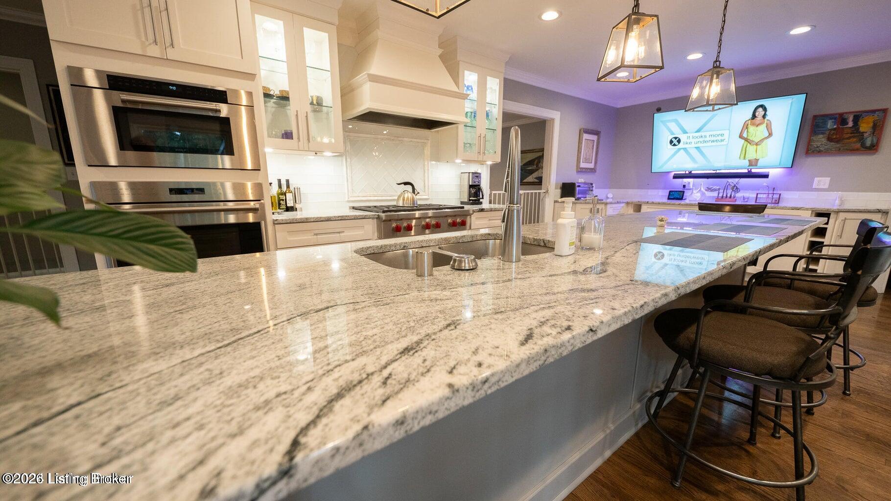 514 Jarvis Ln
