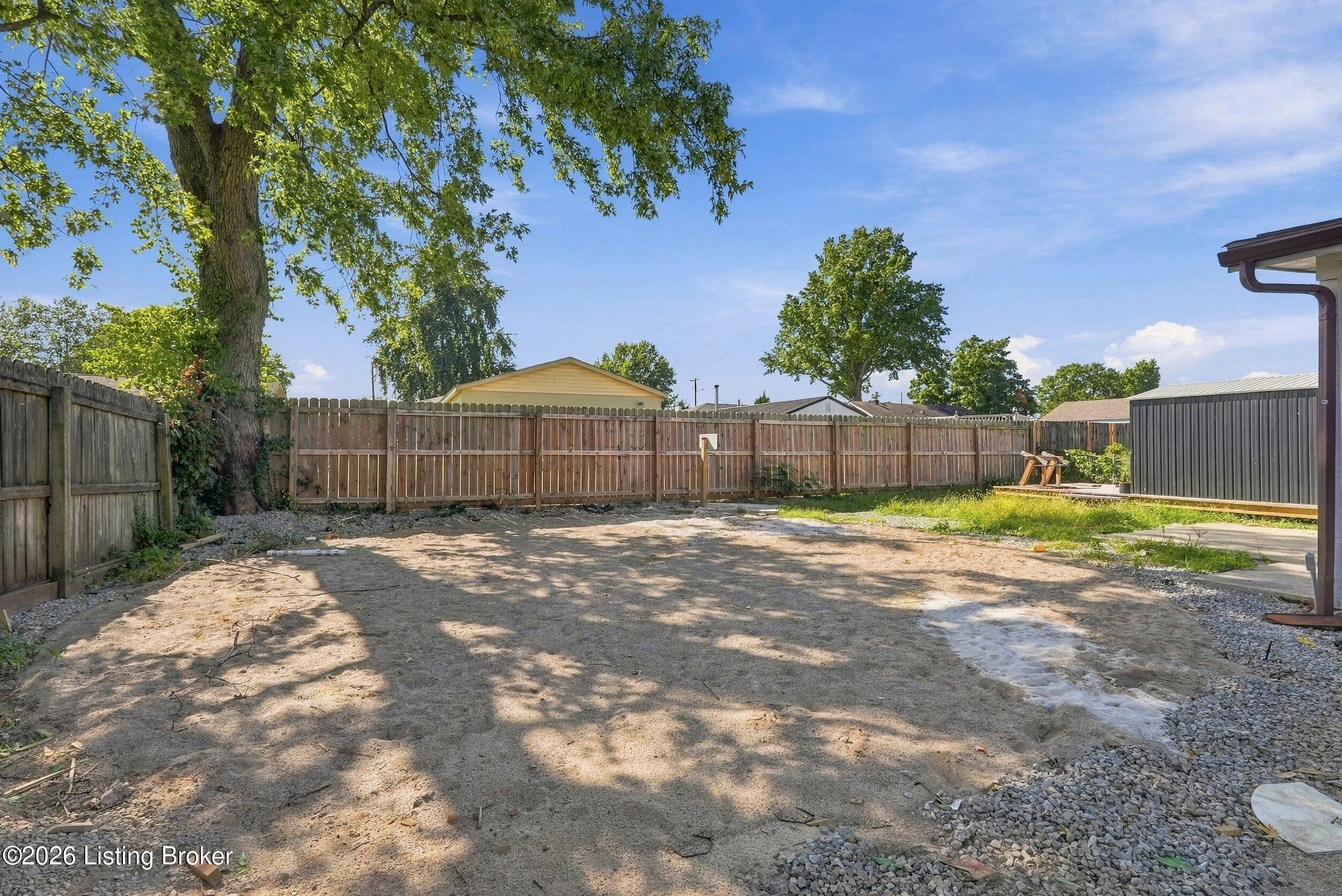 7206 Tangelo Dr