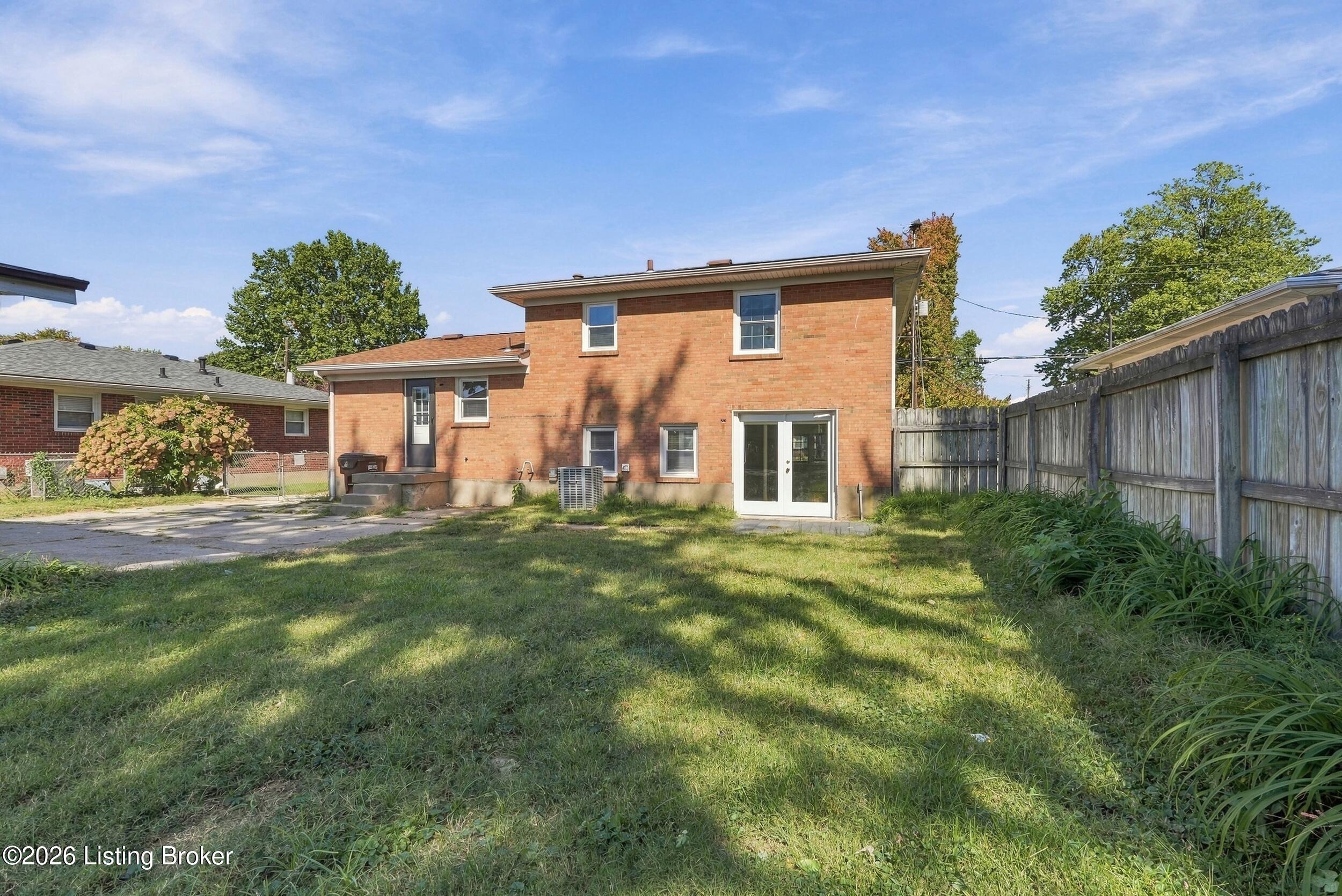 7206 Tangelo Dr