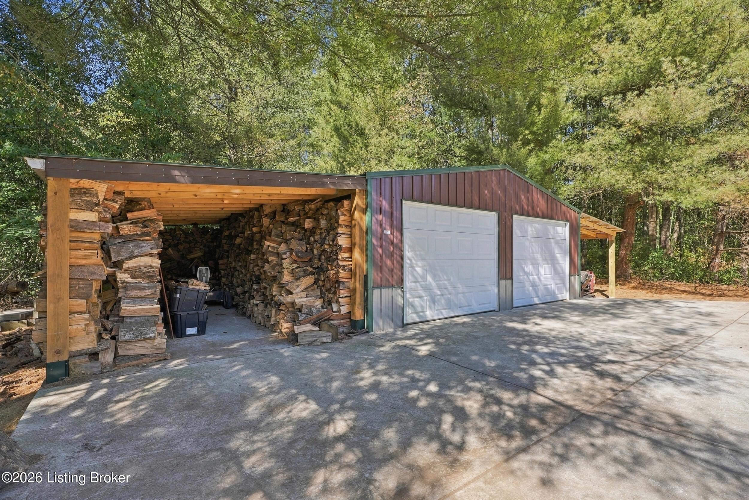 8161 Cunningham Sarles Rd