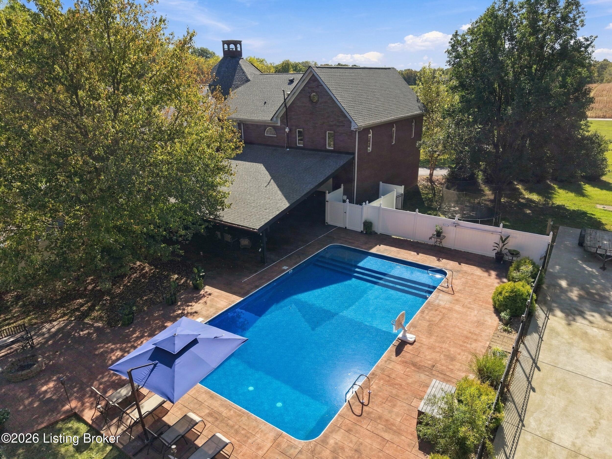 8161 Cunningham Sarles Rd