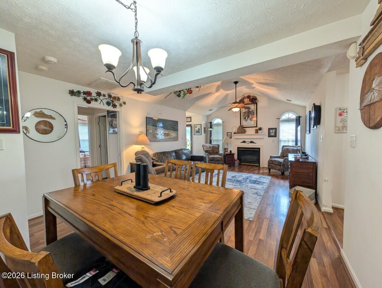 11405 Ridge Lake Dr