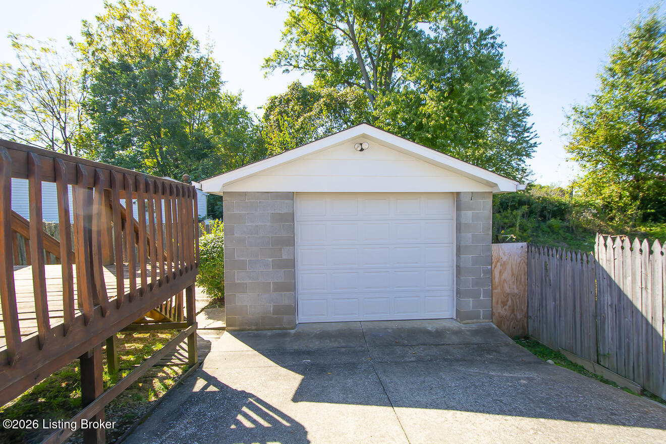 618 Edith Rd