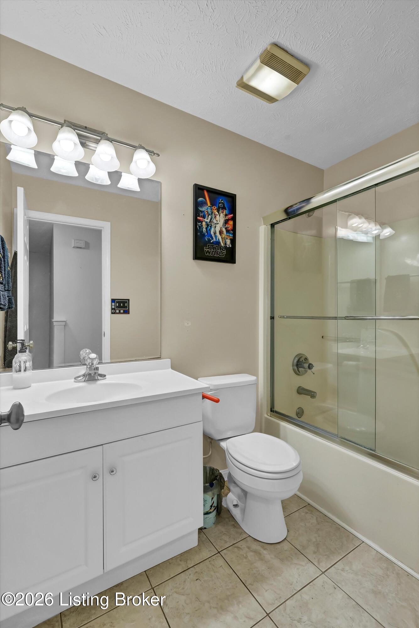 4538 Oak Pointe Dr