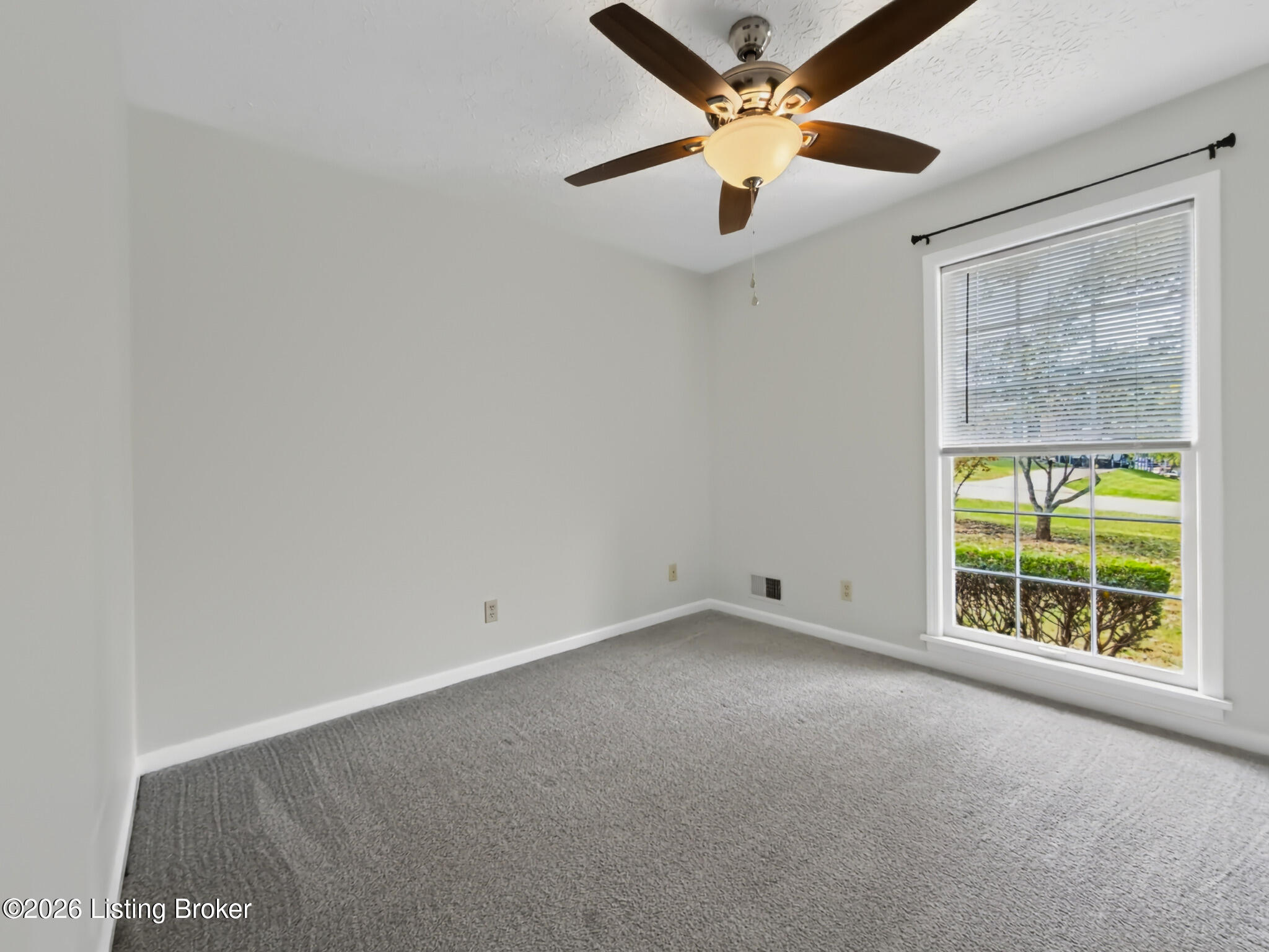 230 Willow Dr