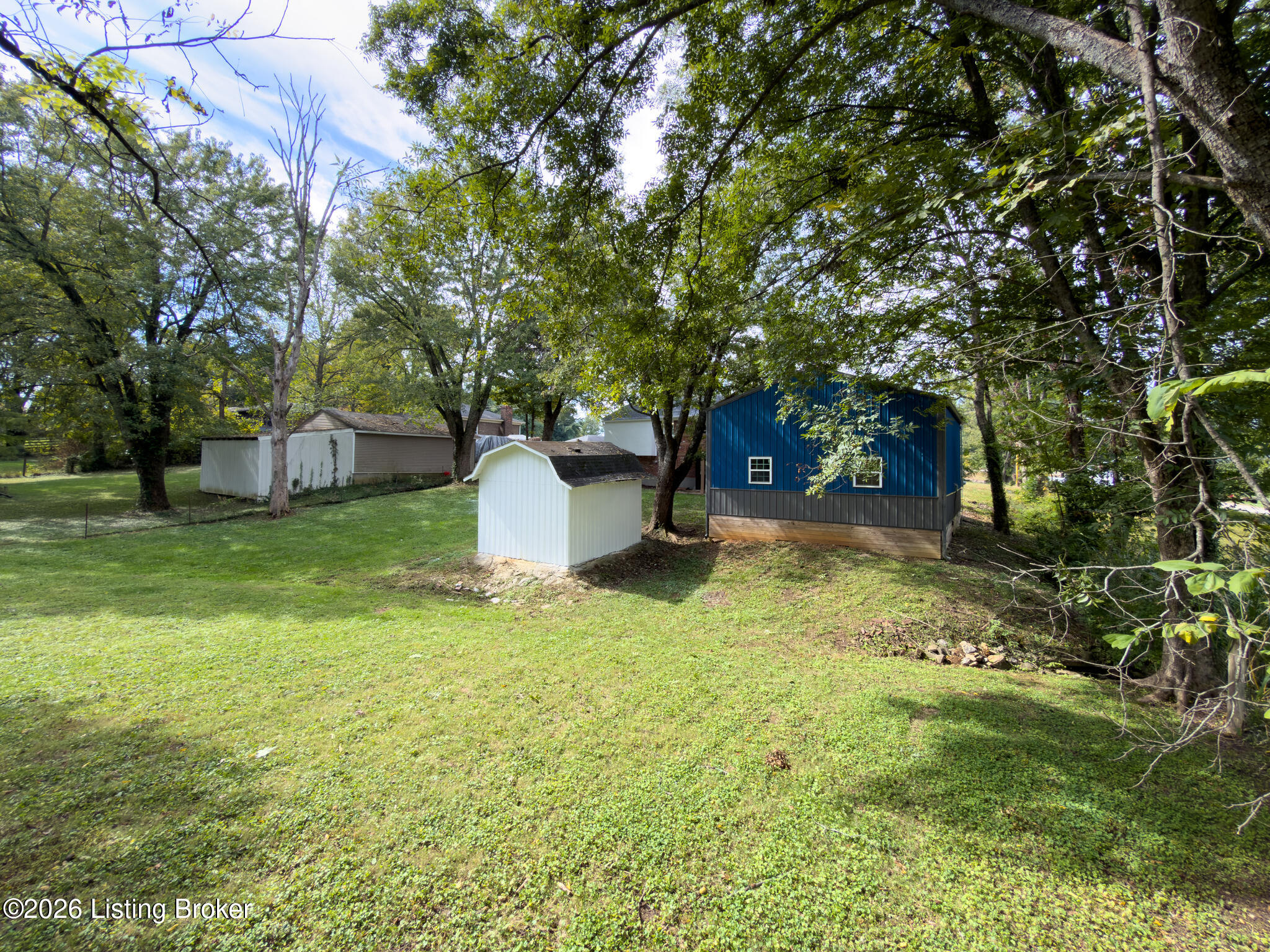 230 Willow Dr