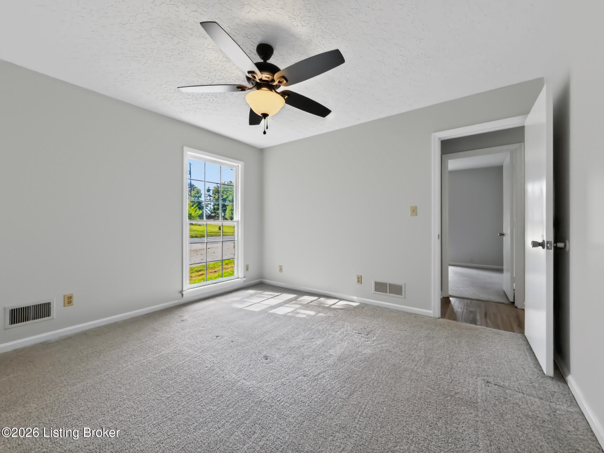230 Willow Dr