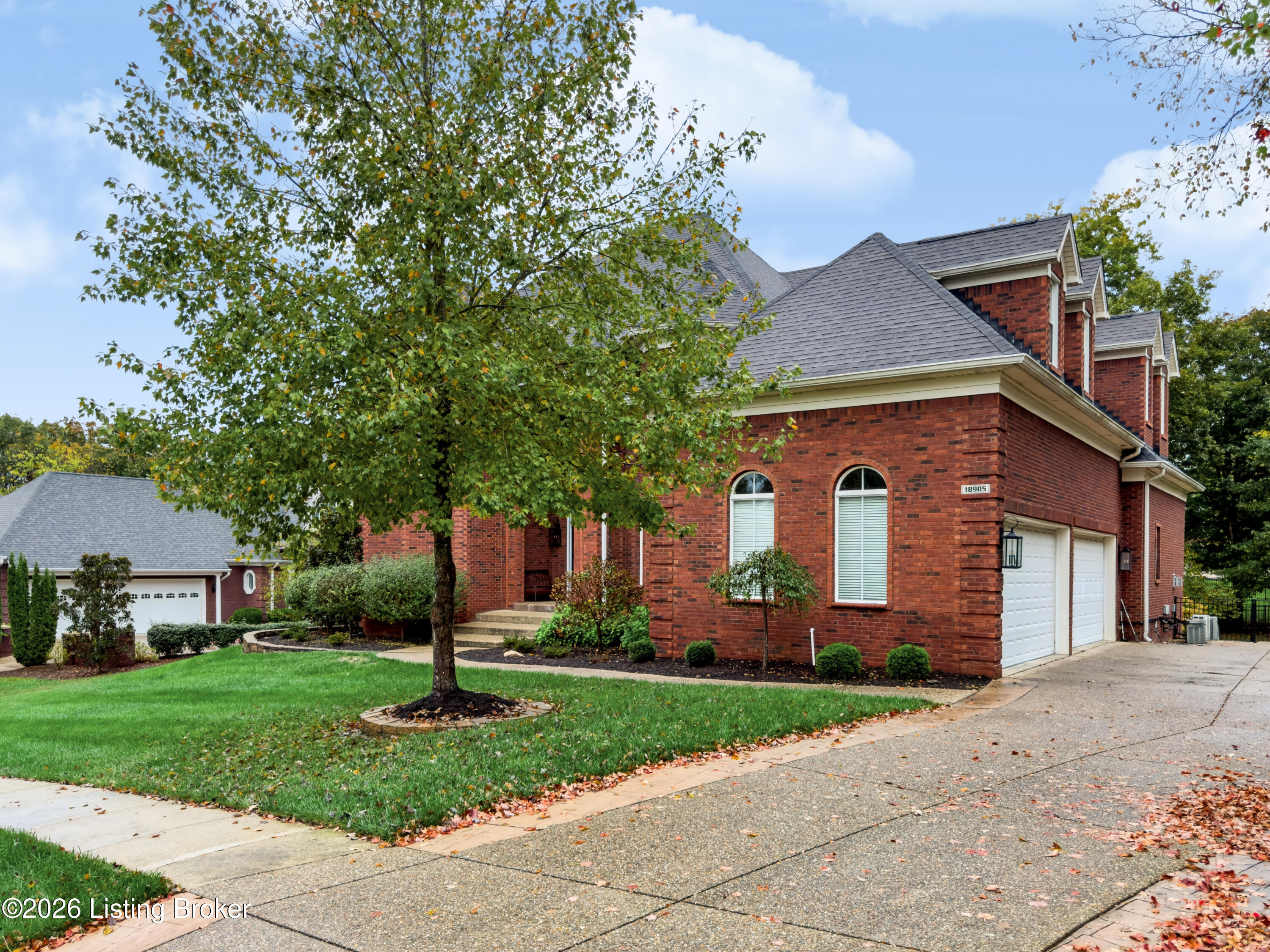 18905 Ridgeleigh Ln