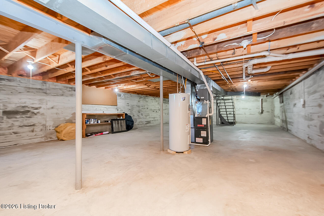 3605 Hunsinger Ln
