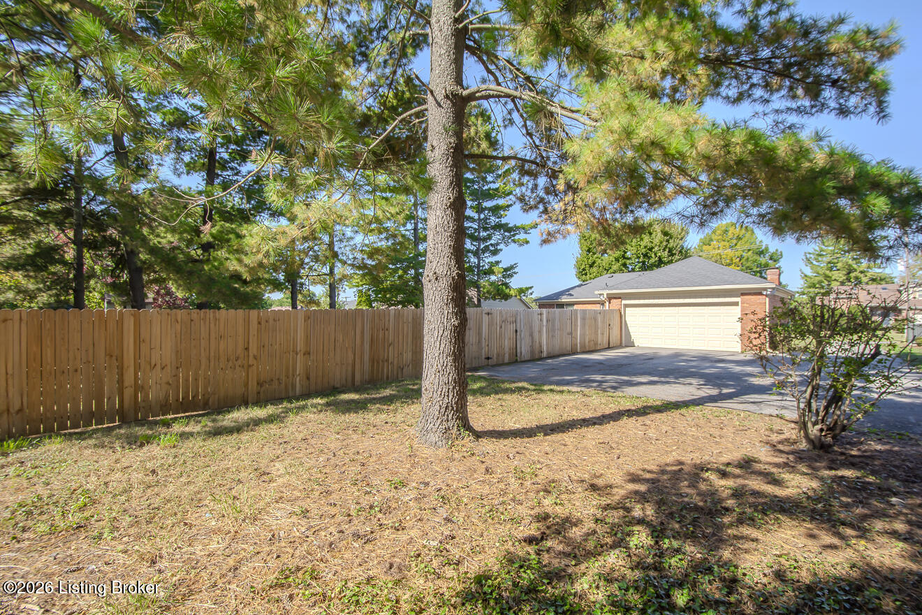 3605 Hunsinger Ln