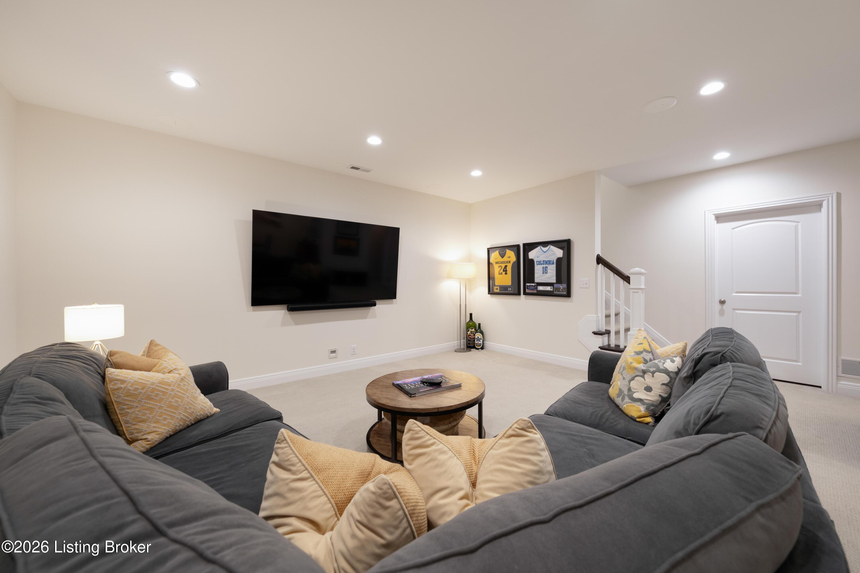 6415 Mistflower Cir