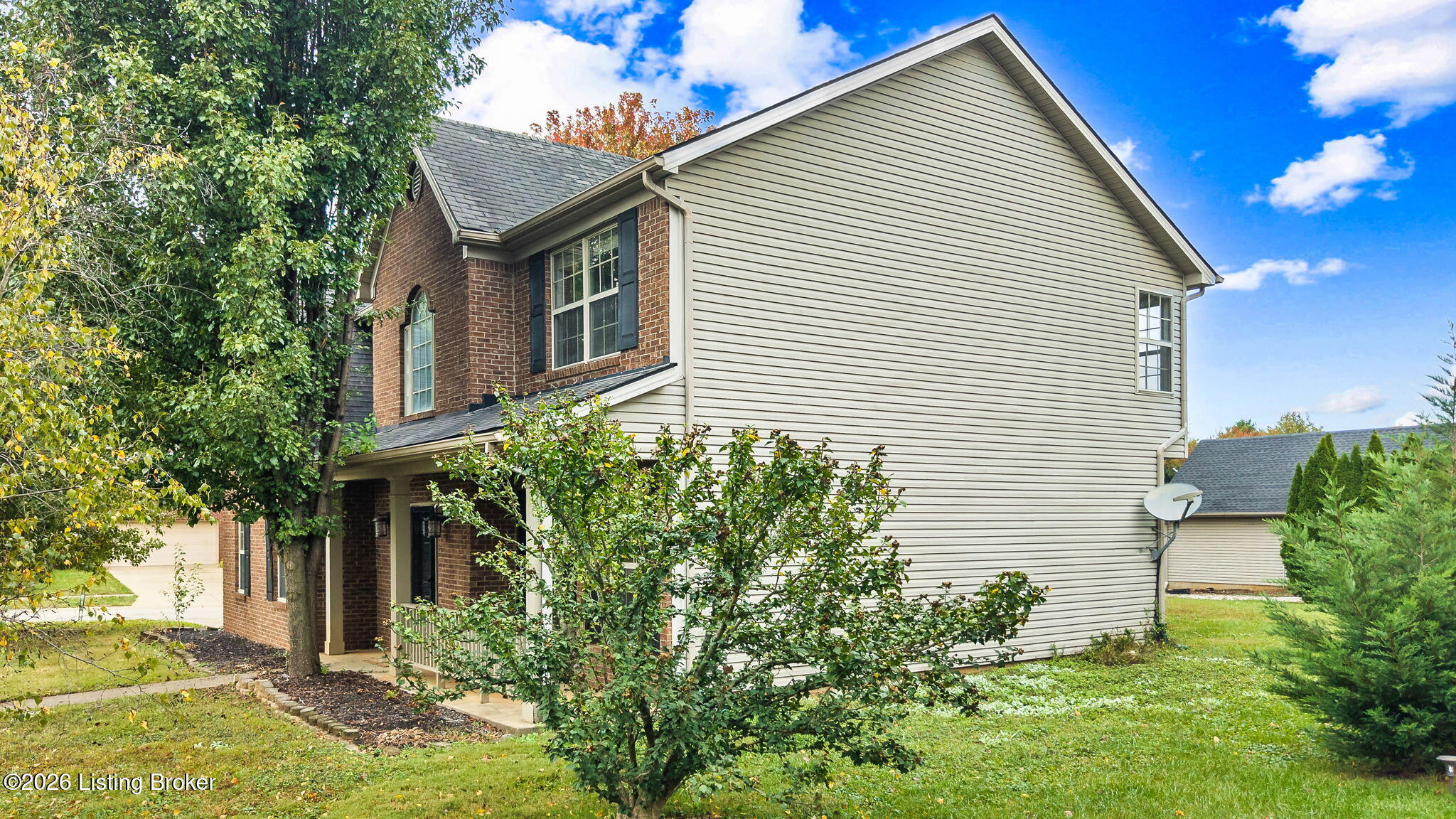 9201 Eminence Ct