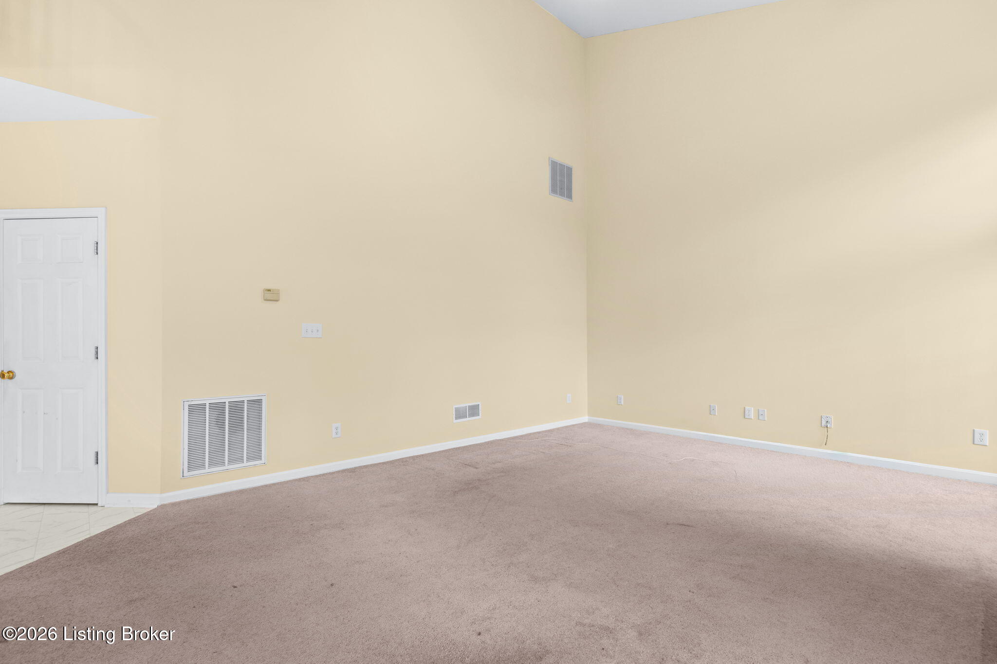 9201 Eminence Ct