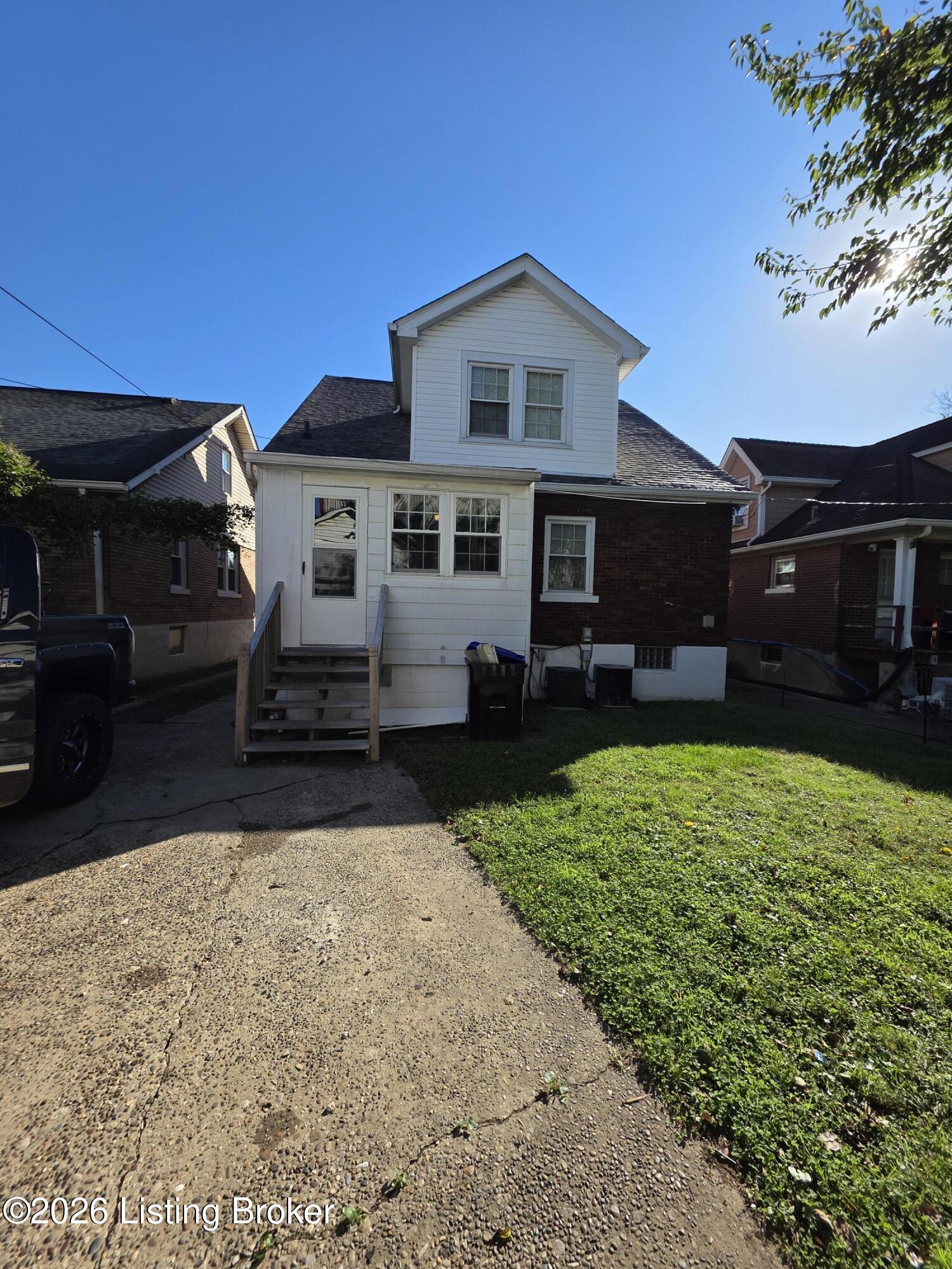 2420 Emil Ave