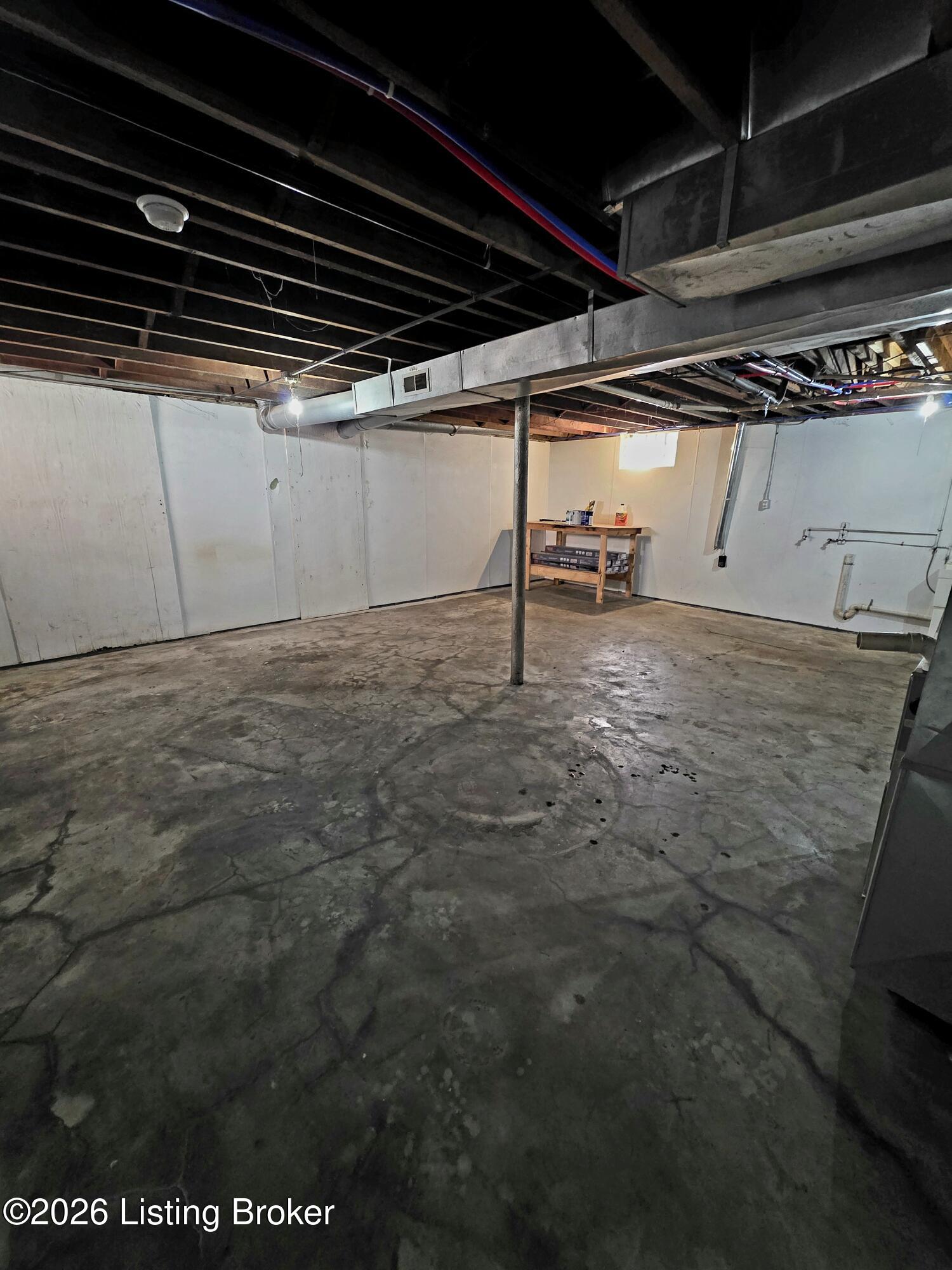 2420 Emil Ave