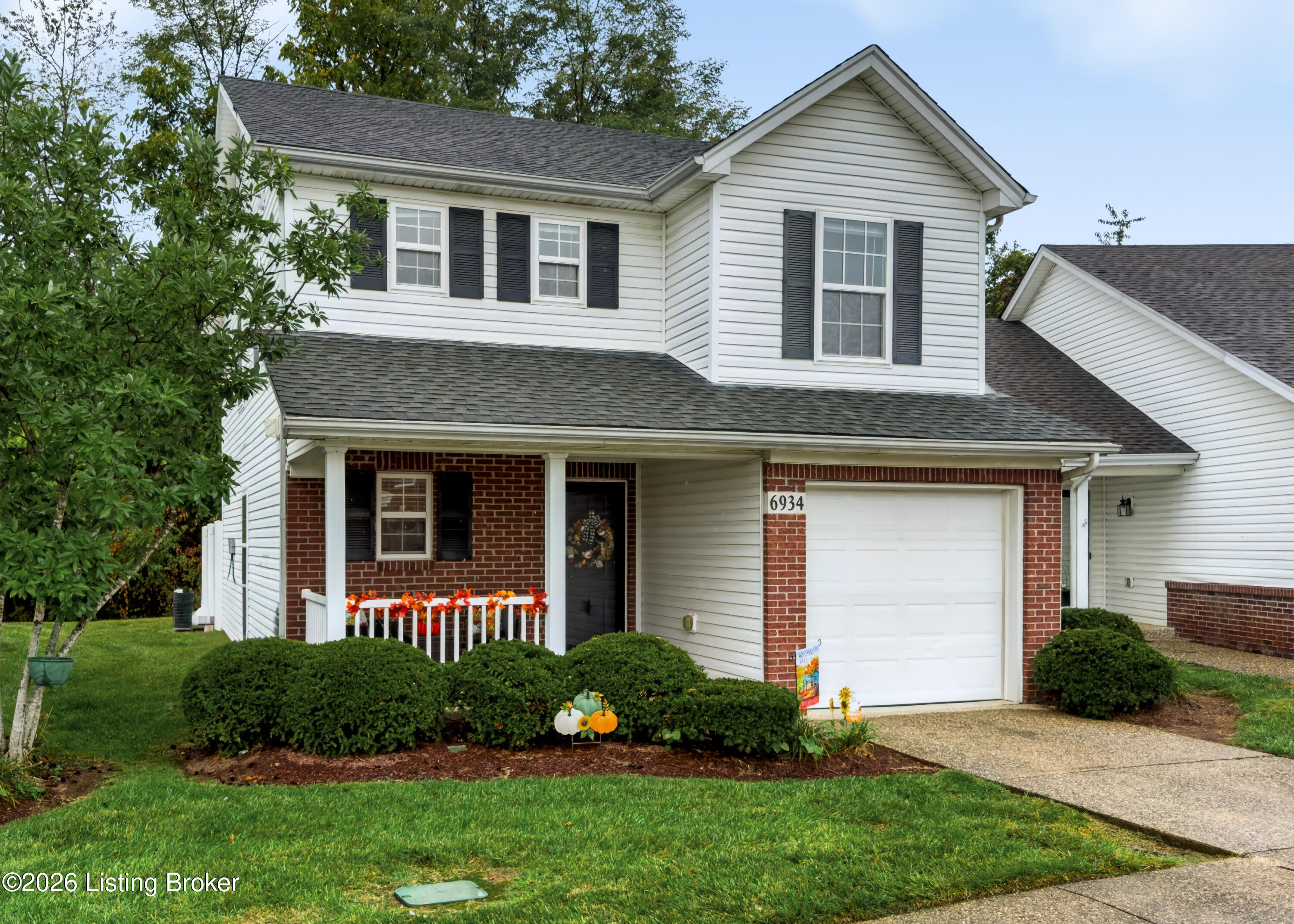 6934 Arbor Creek Dr