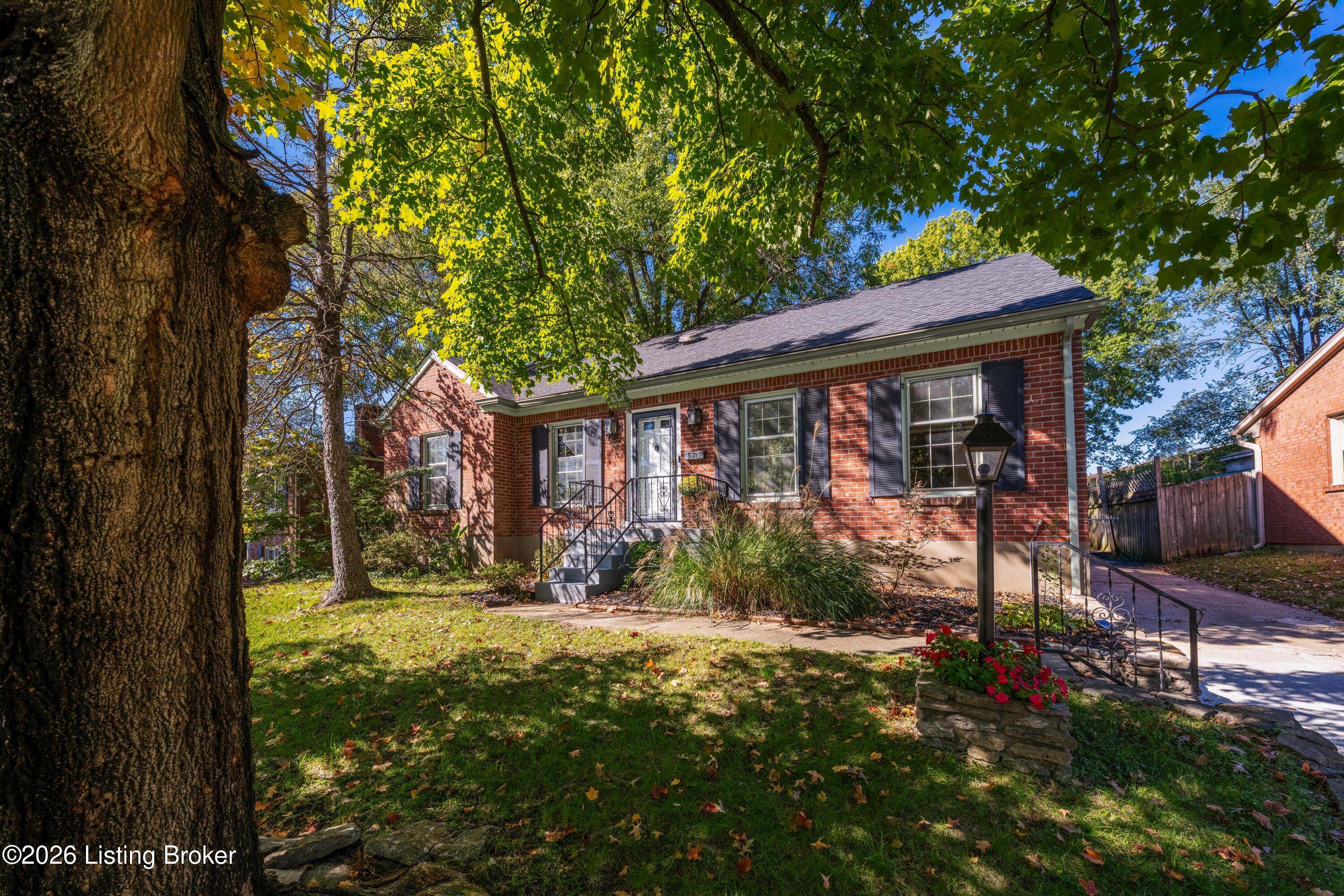 3205 Mid Dale Ln