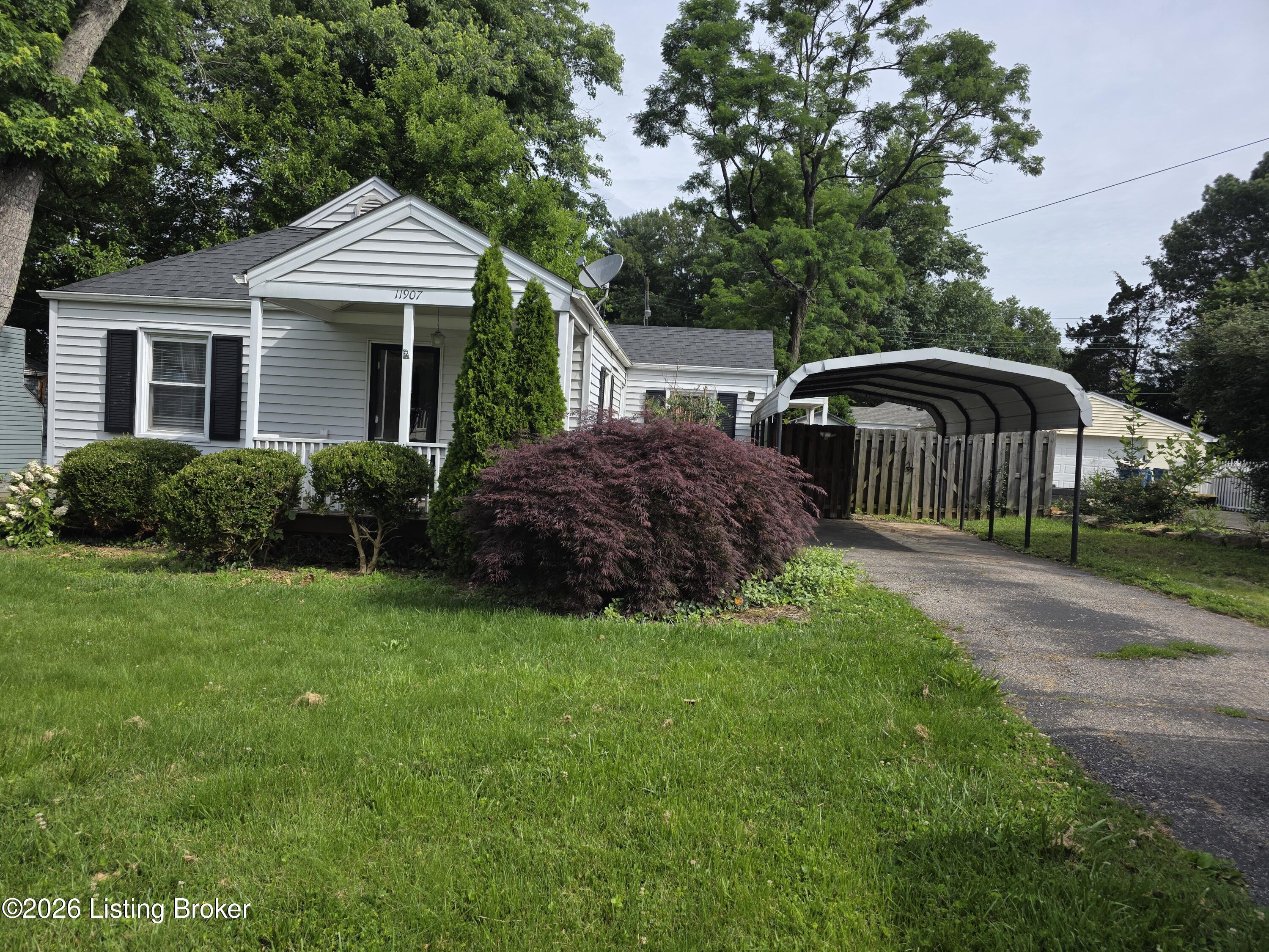 11907 Locust Rd