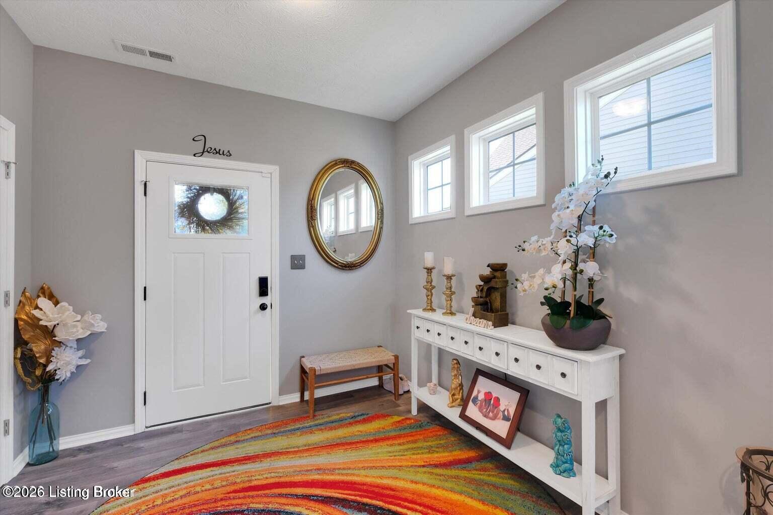 6522 Oak Village Dr