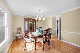 7715 Fairmeadows Ln