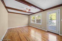 7715 Fairmeadows Ln