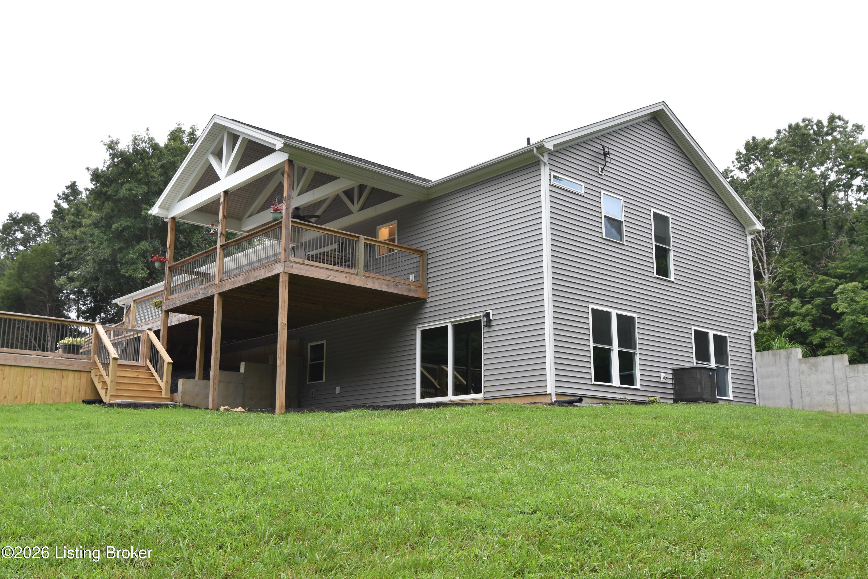 232 Meador Ln