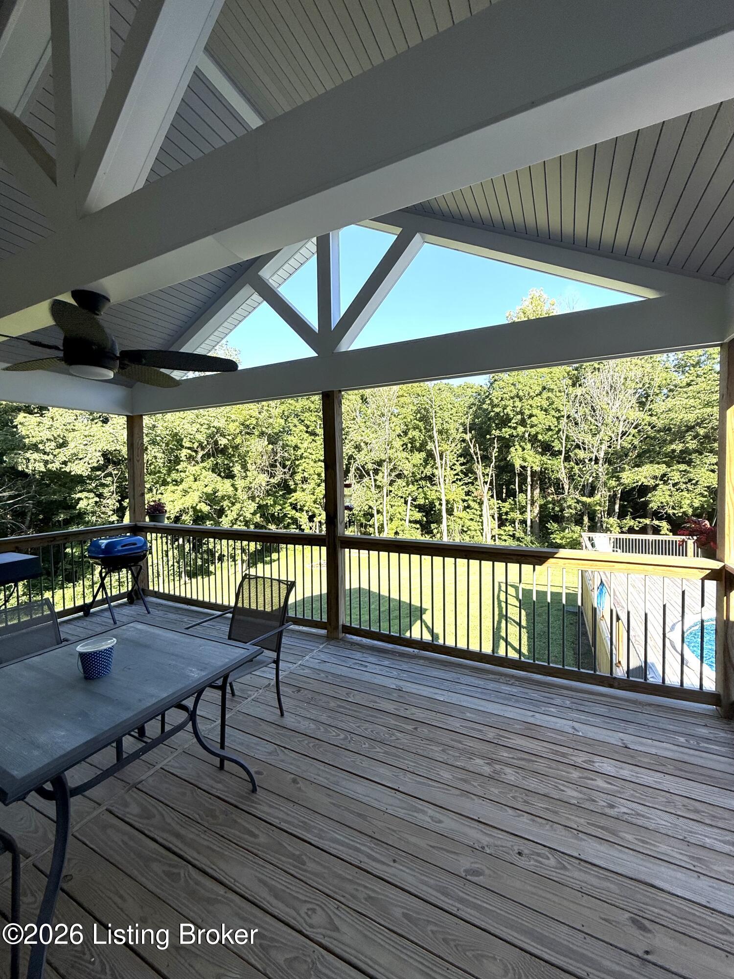 232 Meador Ln