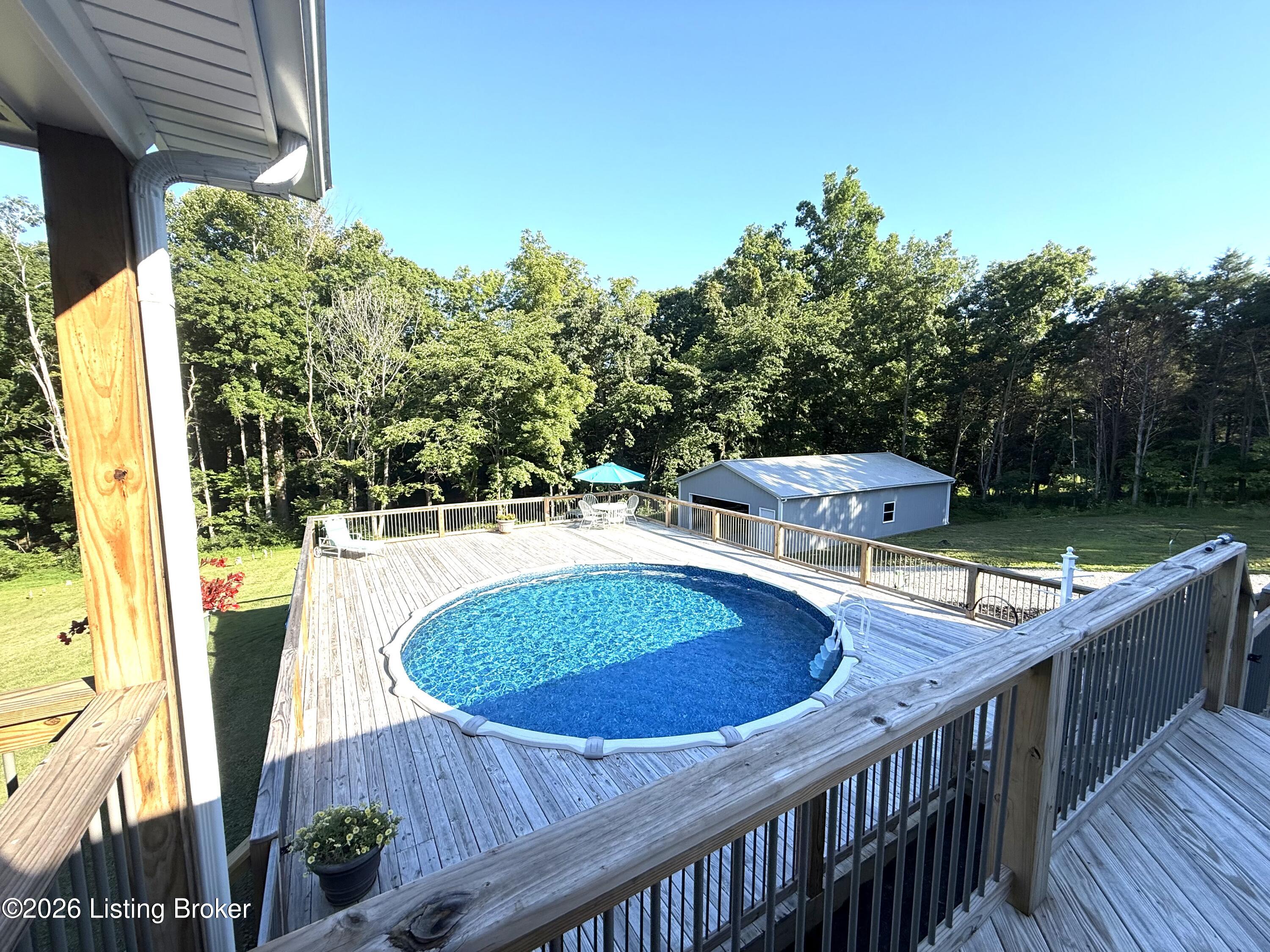 232 Meador Ln