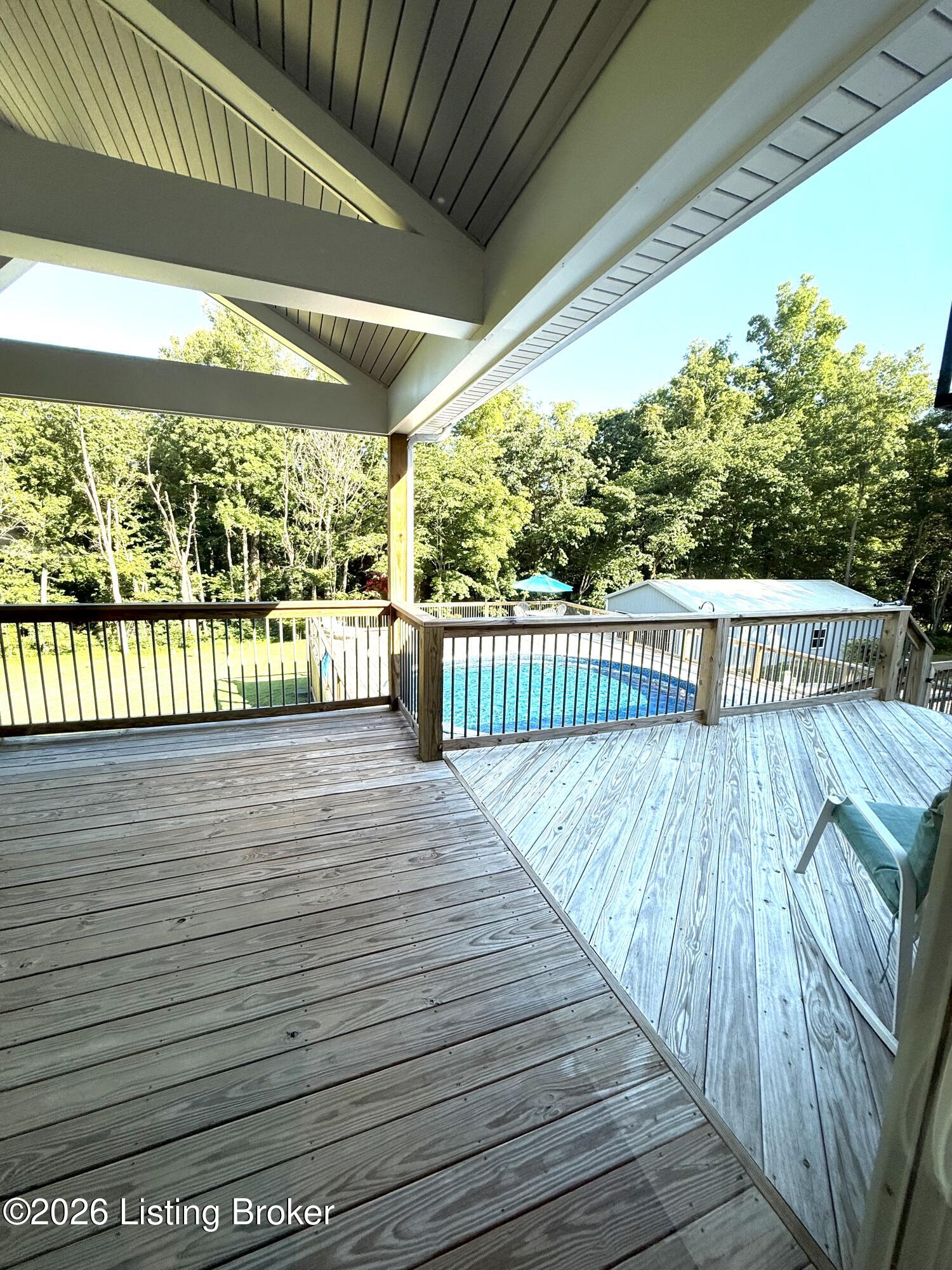 232 Meador Ln