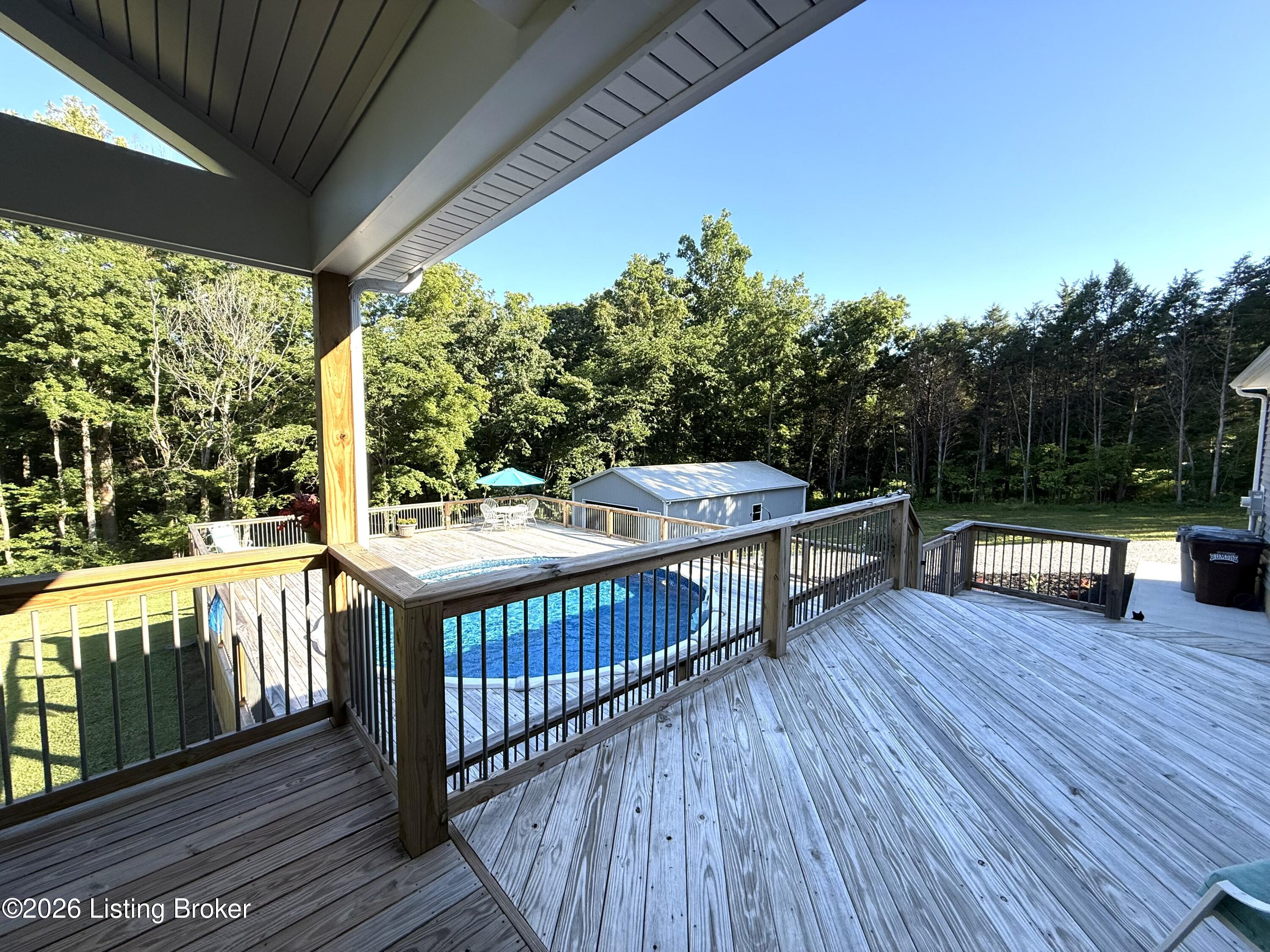 232 Meador Ln