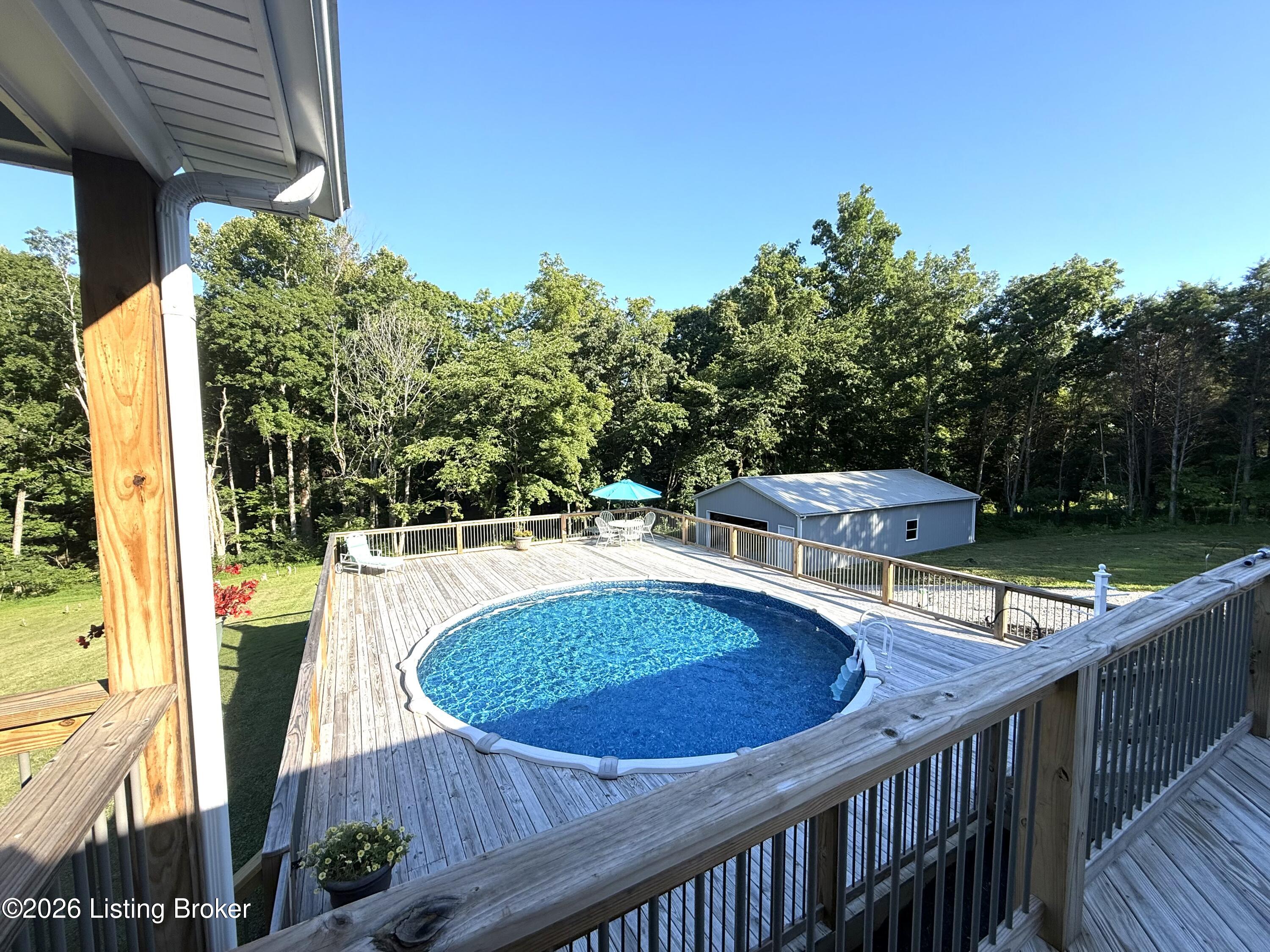 232 Meador Ln