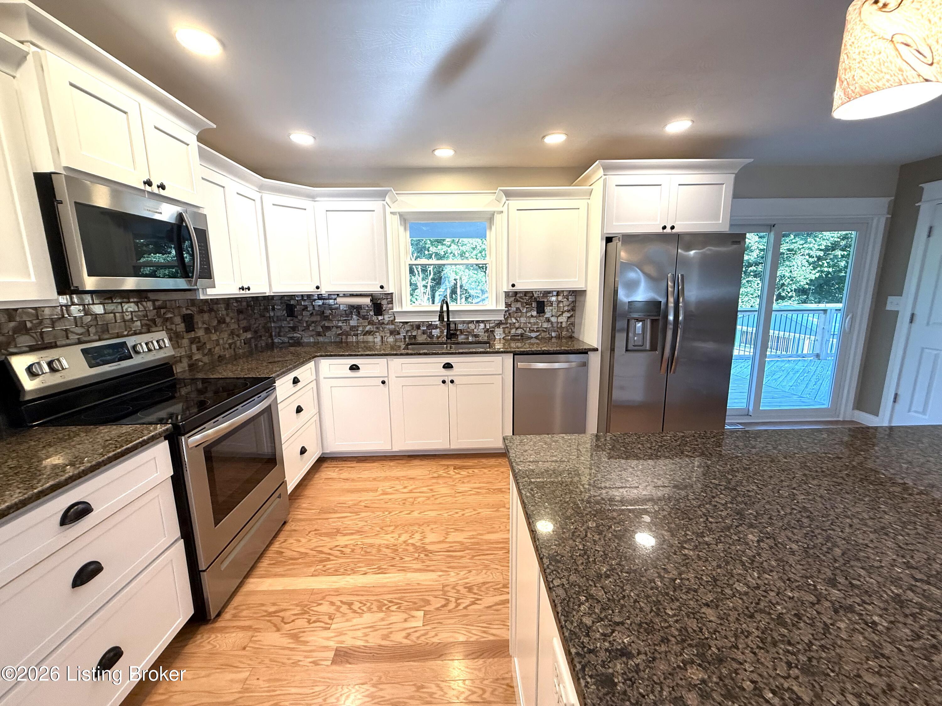 232 Meador Ln