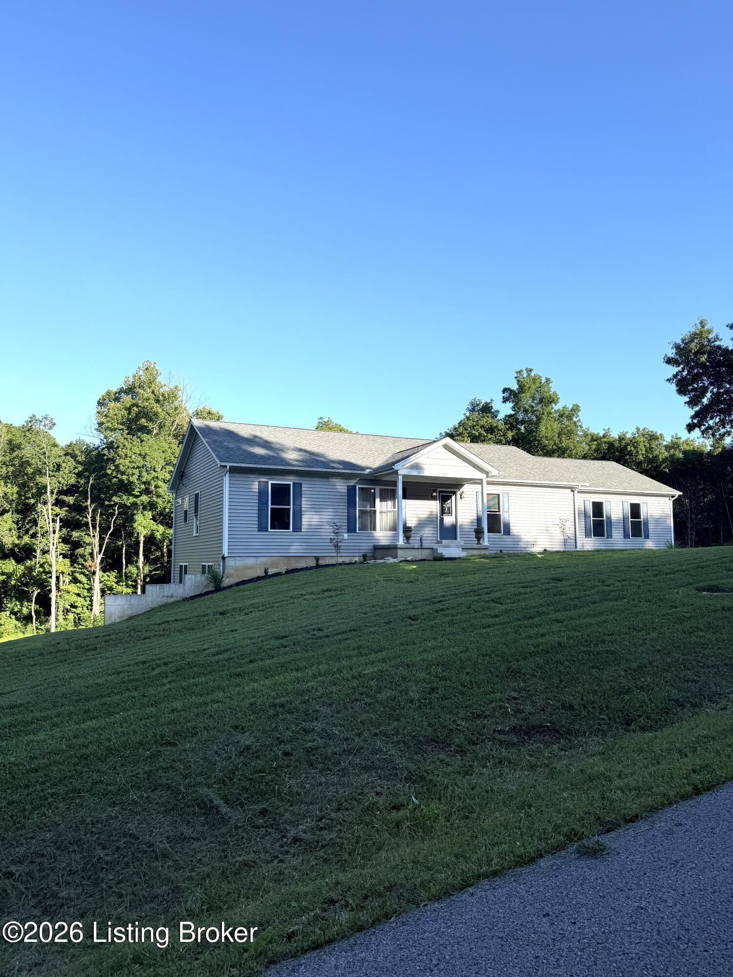 232 Meador Ln