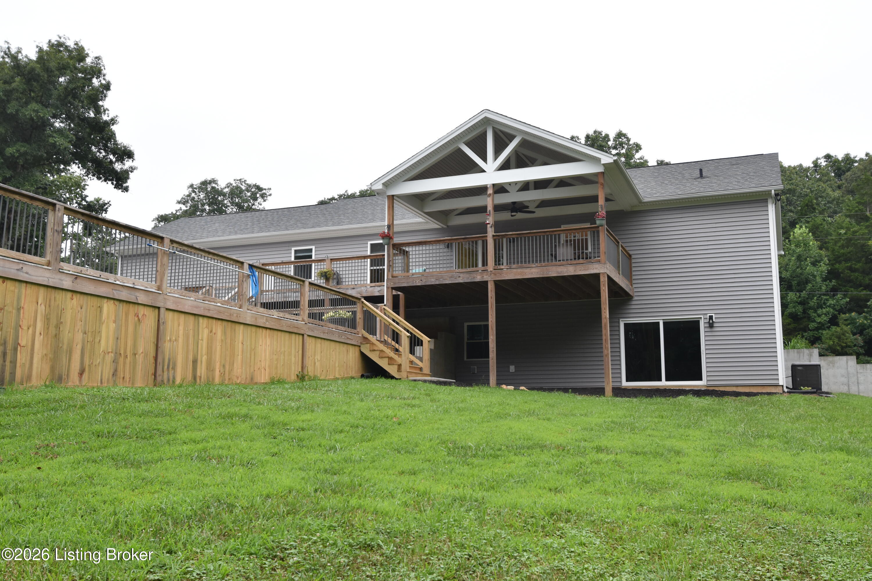 232 Meador Ln