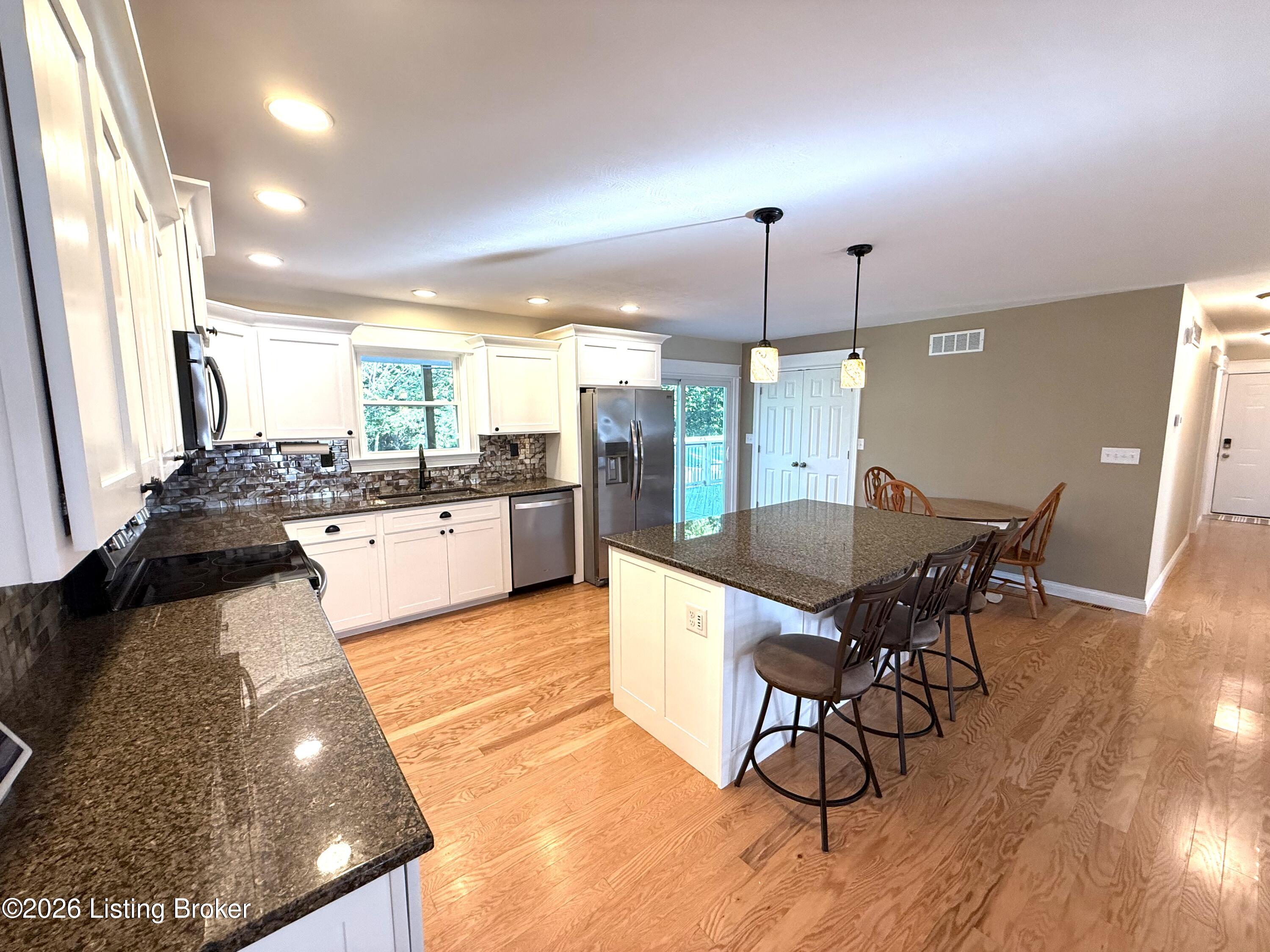 232 Meador Ln
