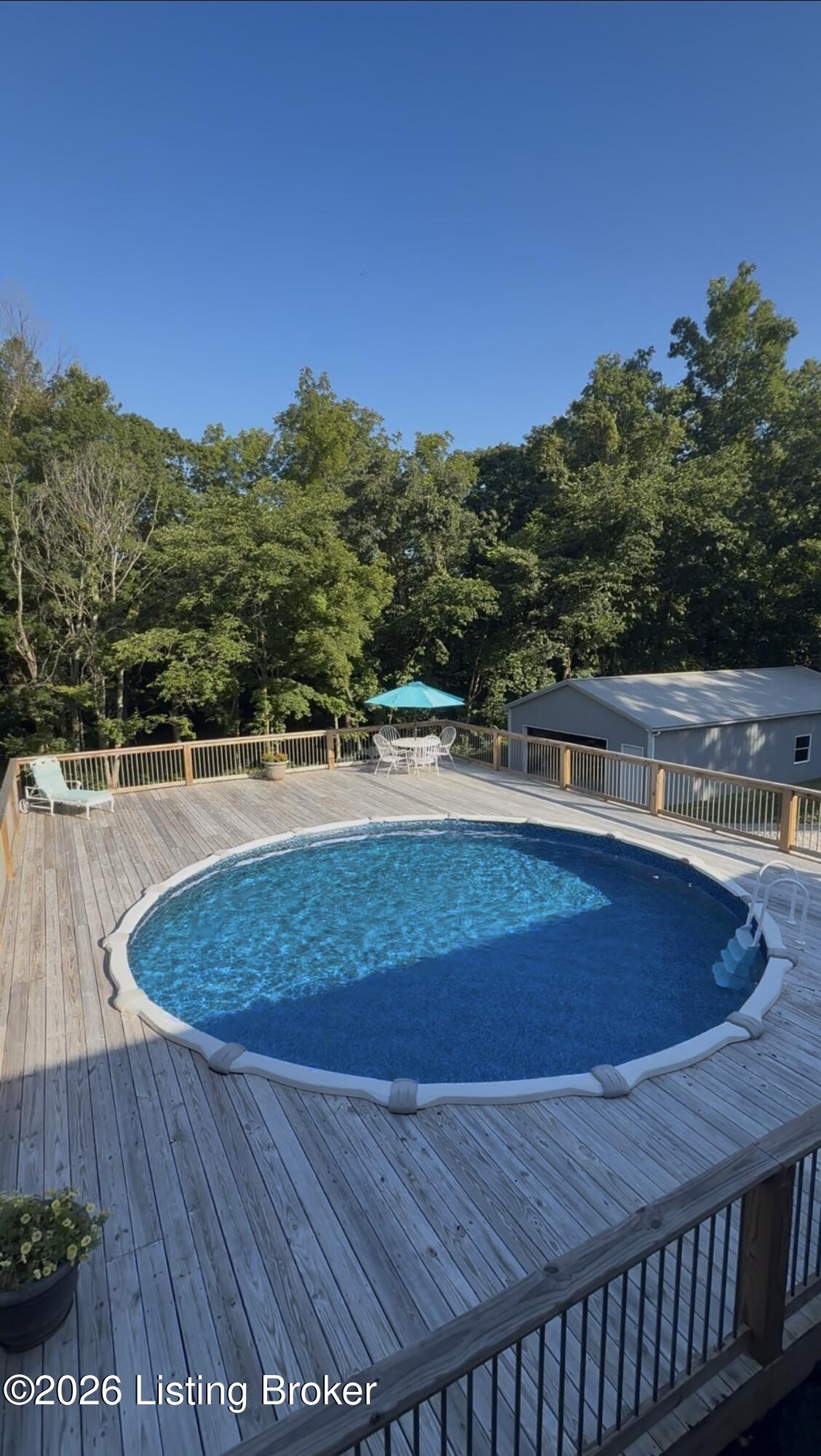 232 Meador Ln
