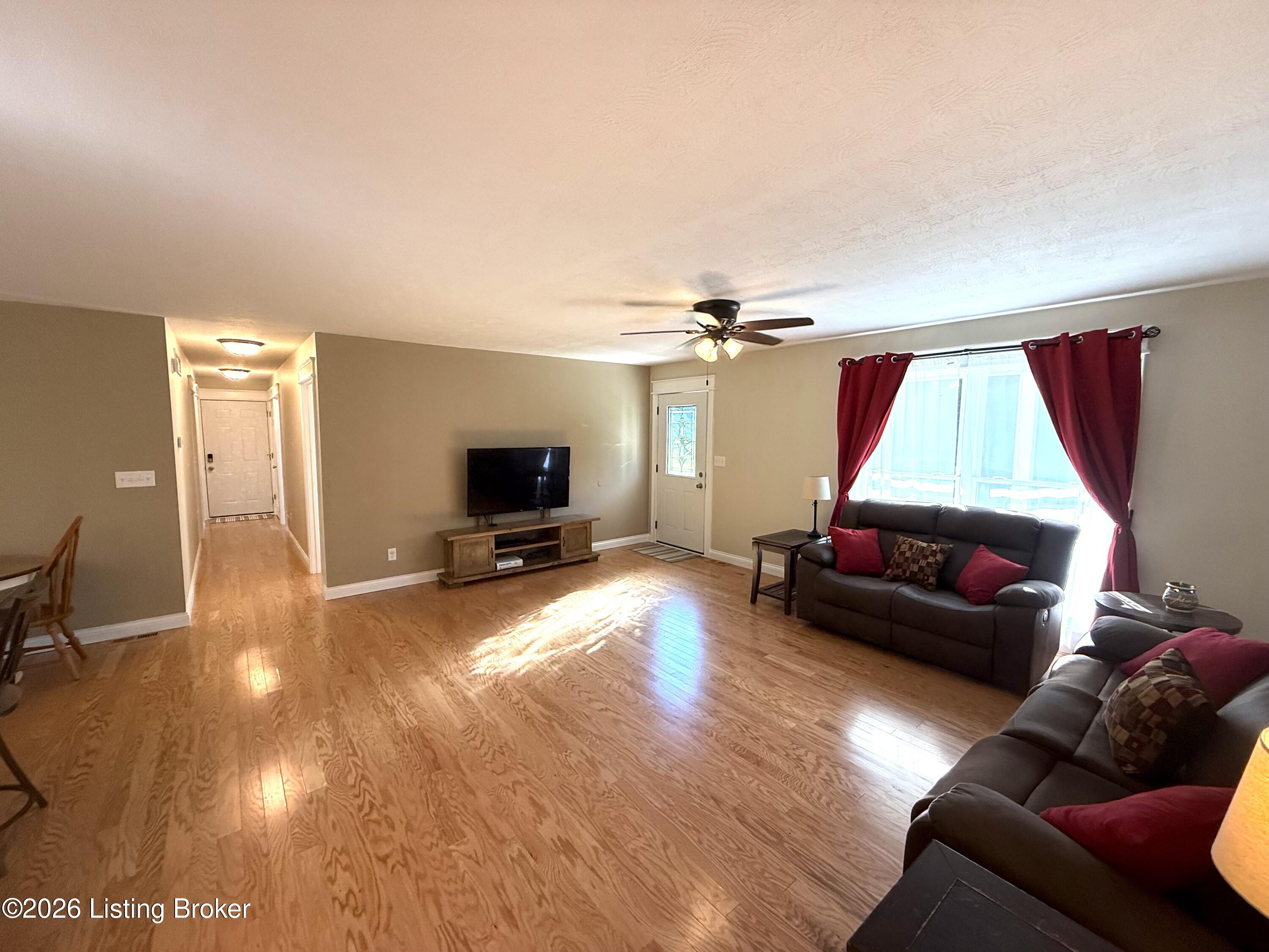 232 Meador Ln
