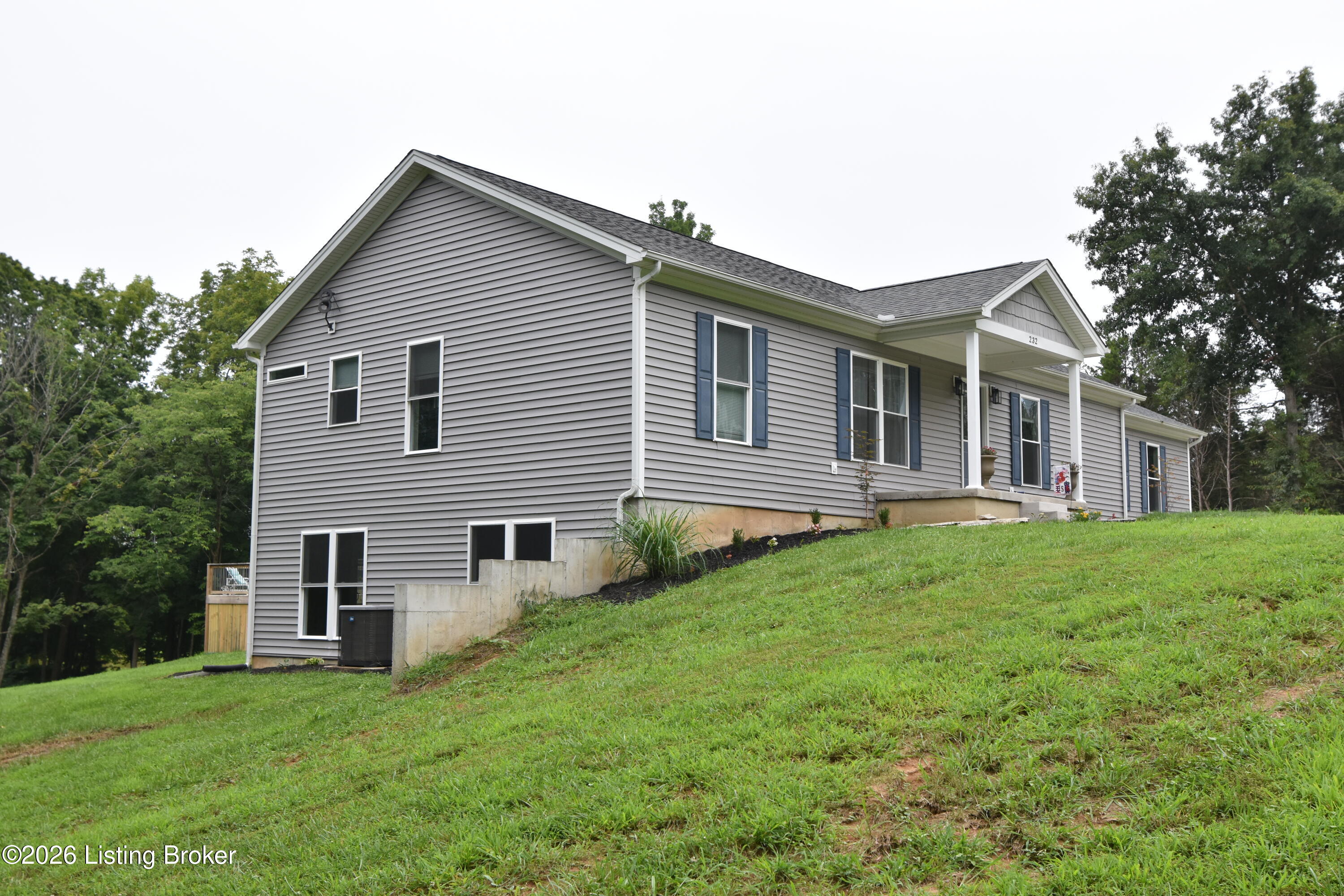 232 Meador Ln