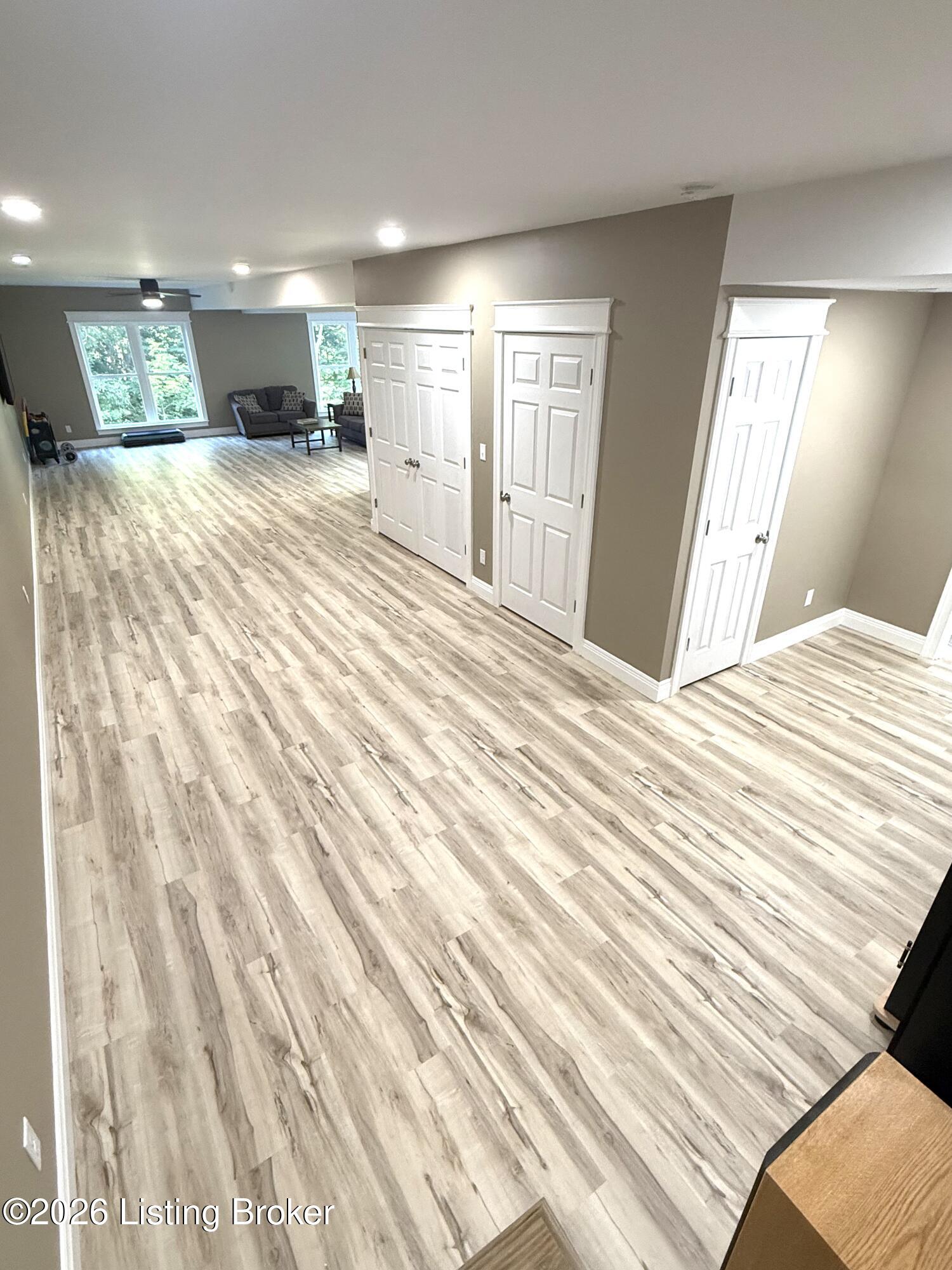232 Meador Ln
