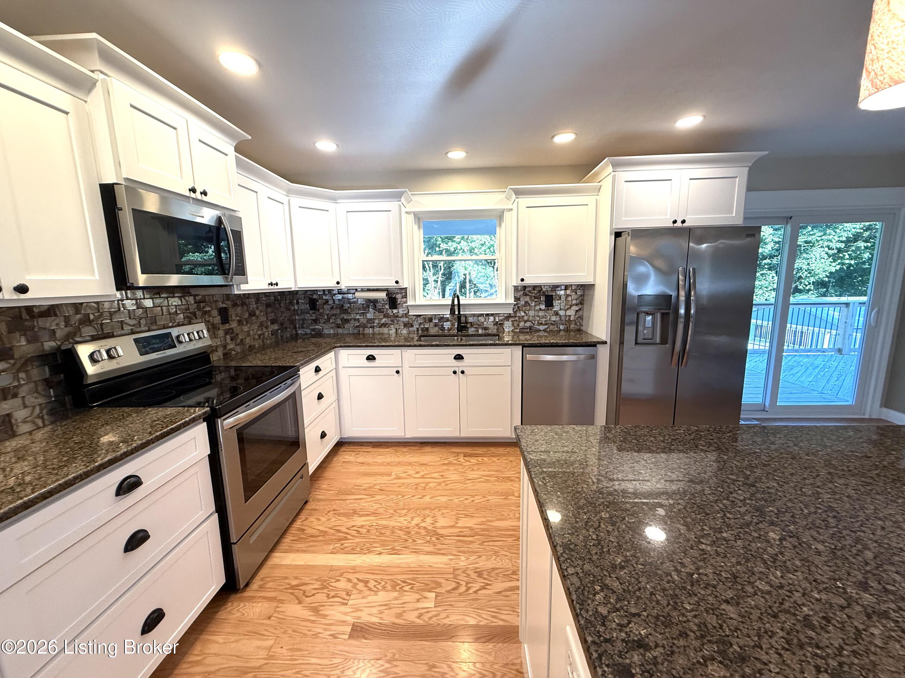 232 Meador Ln